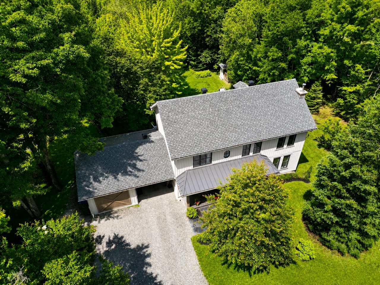 









230


Rue René

,
Magog,




QC
J1X7P7

