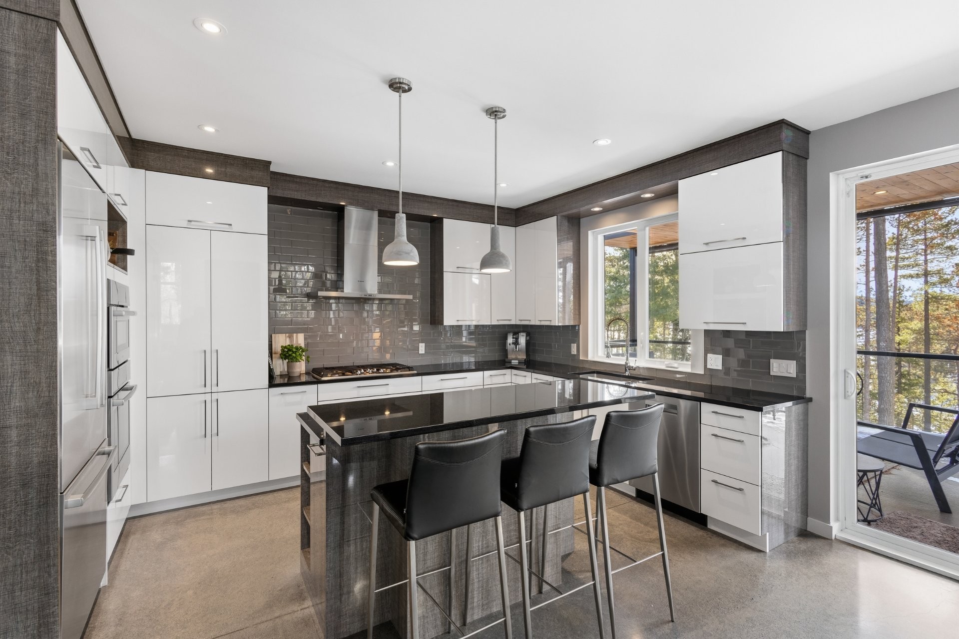 









220


Rue de l'Archipel

,
Saint-Denis-de-Brompton,




QC
J0B2P0

