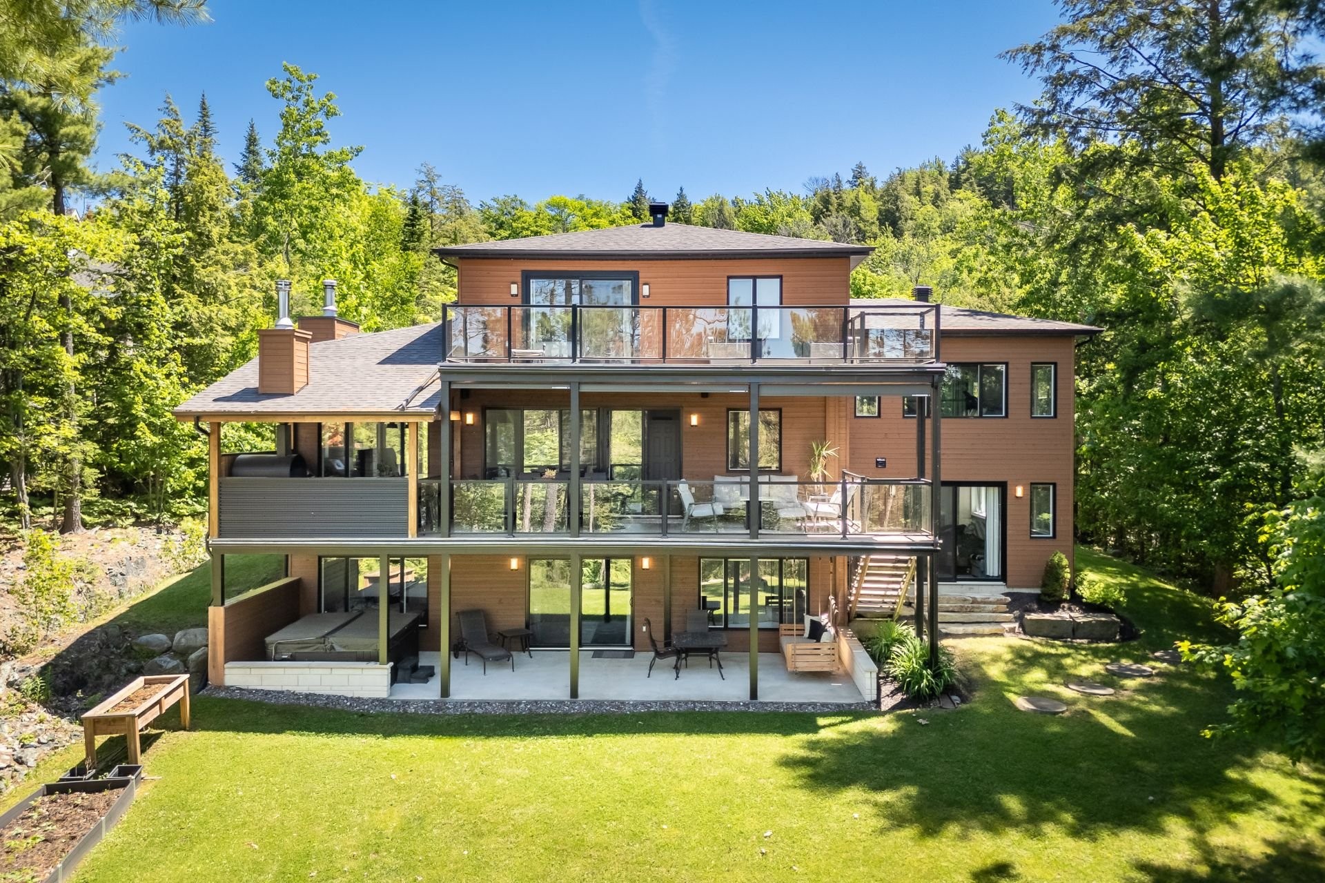 









220


Rue de l'Archipel

,
Saint-Denis-de-Brompton,




QC
J0B2P0

