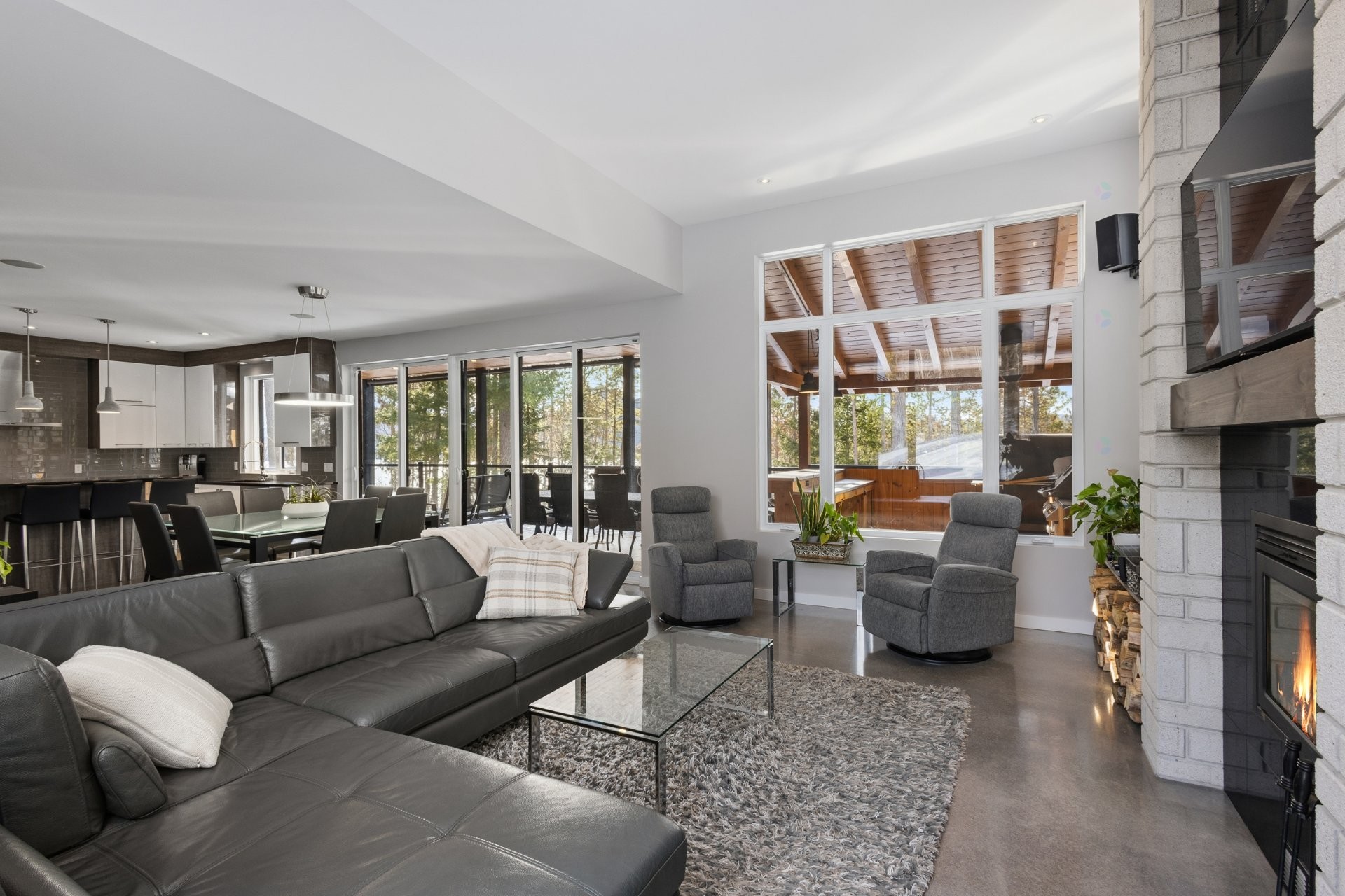 









220


Rue de l'Archipel

,
Saint-Denis-de-Brompton,




QC
J0B2P0

