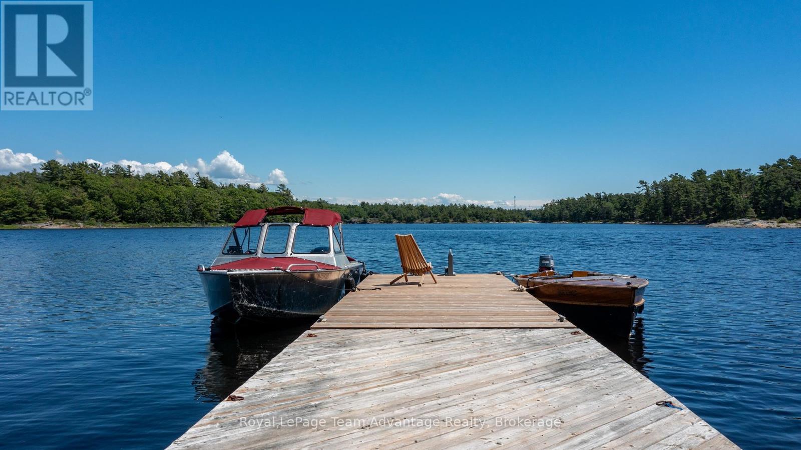 












7 A60 ISLAND

,
The Archipelago (Archipelago North),




Ontario
P0G1K0

