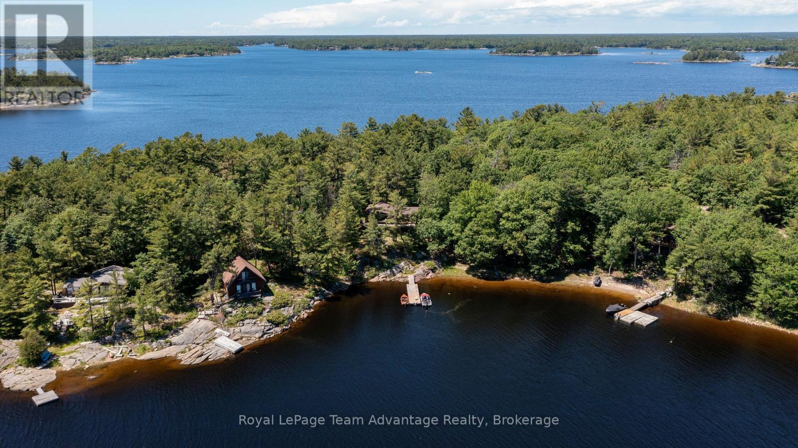 












7 A60 ISLAND

,
The Archipelago (Archipelago North),




Ontario
P0G1K0

