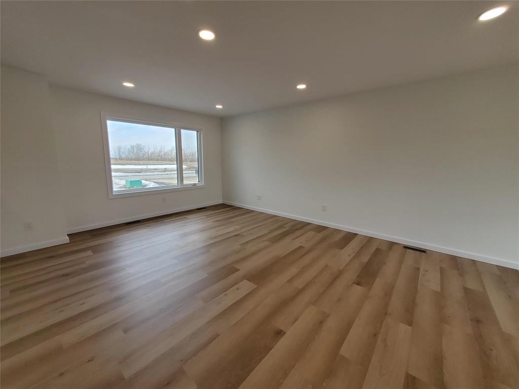 












448 St Alphonse Avenue

,
Ste Anne,




Manitoba
R5H1B6


