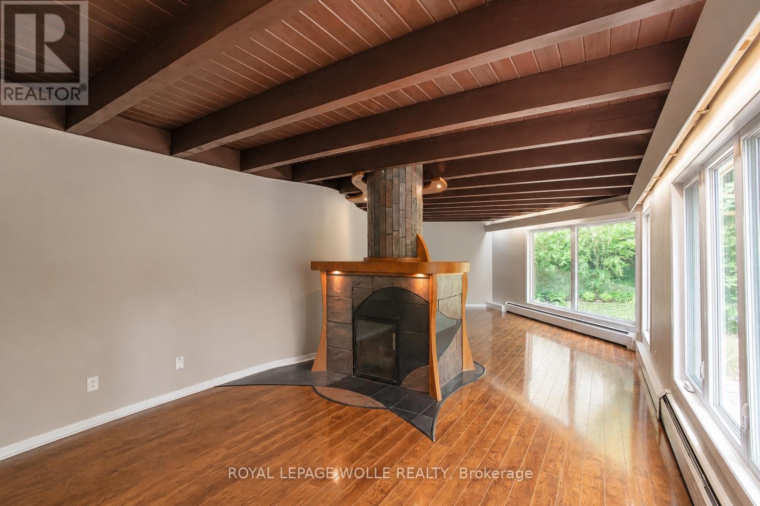 












294 ALGONQUIN DRIVE

,
Waterloo,




Ontario
N2L2S8

