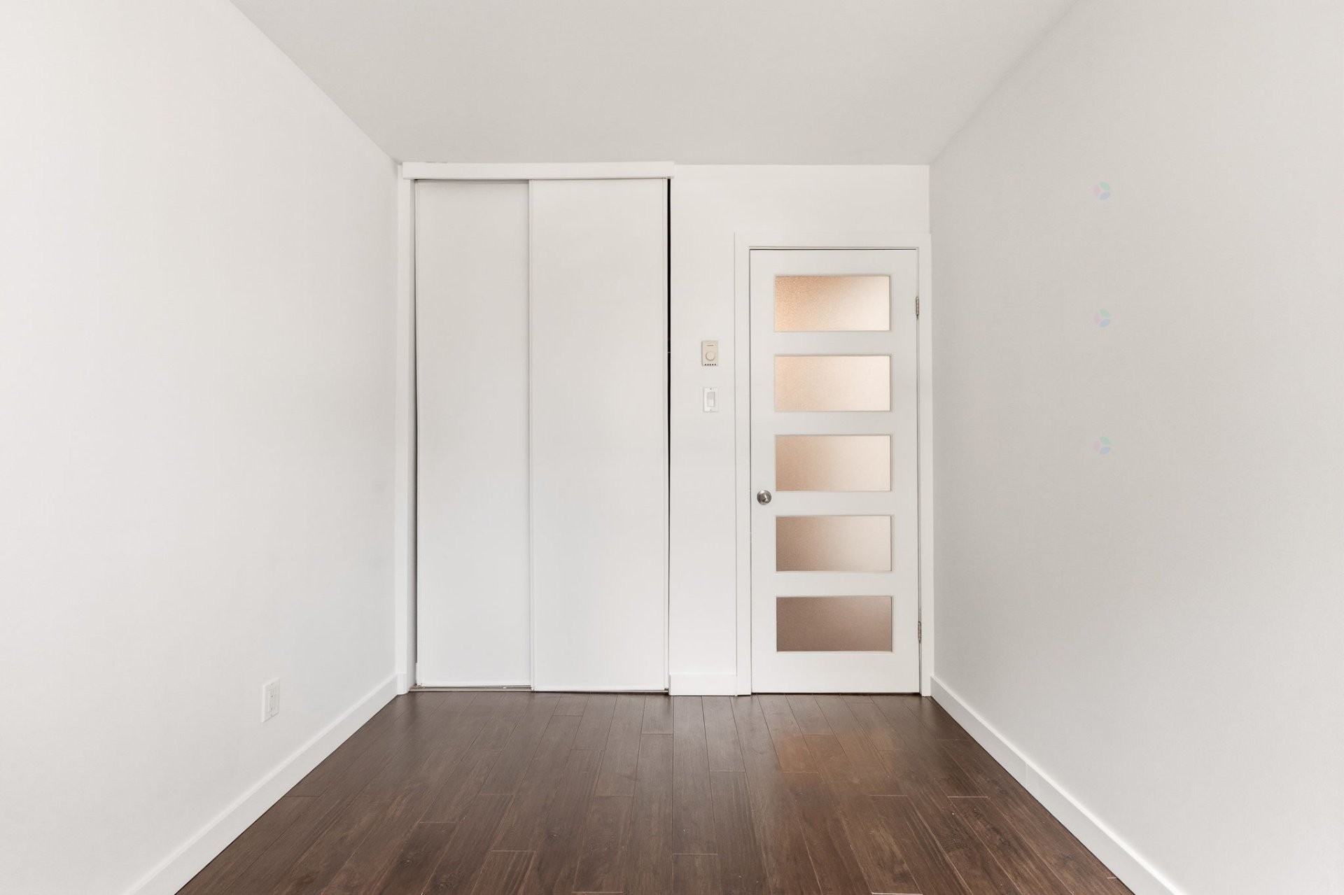 









213


Place des Sorbiers

,
Gatineau (Hull),




QC
J8Y6P9

