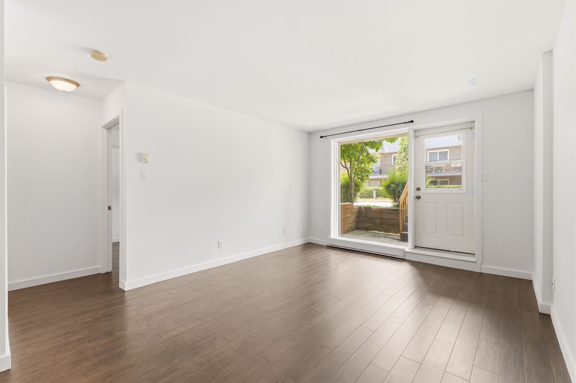 









213


Place des Sorbiers

,
Gatineau (Hull),




QC
J8Y6P9

