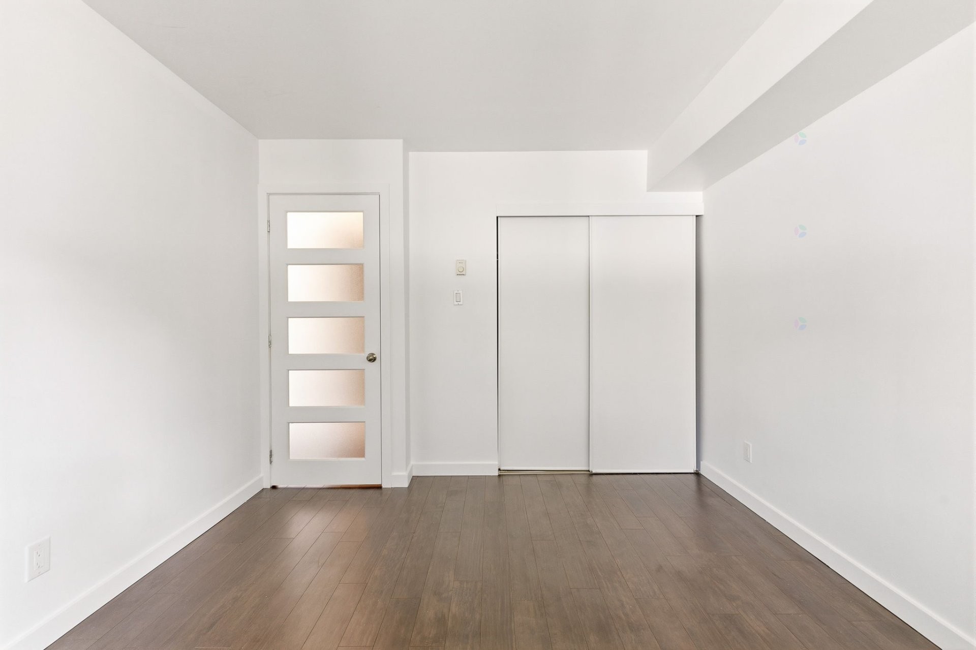 









213


Place des Sorbiers

,
Gatineau (Hull),




QC
J8Y6P9

