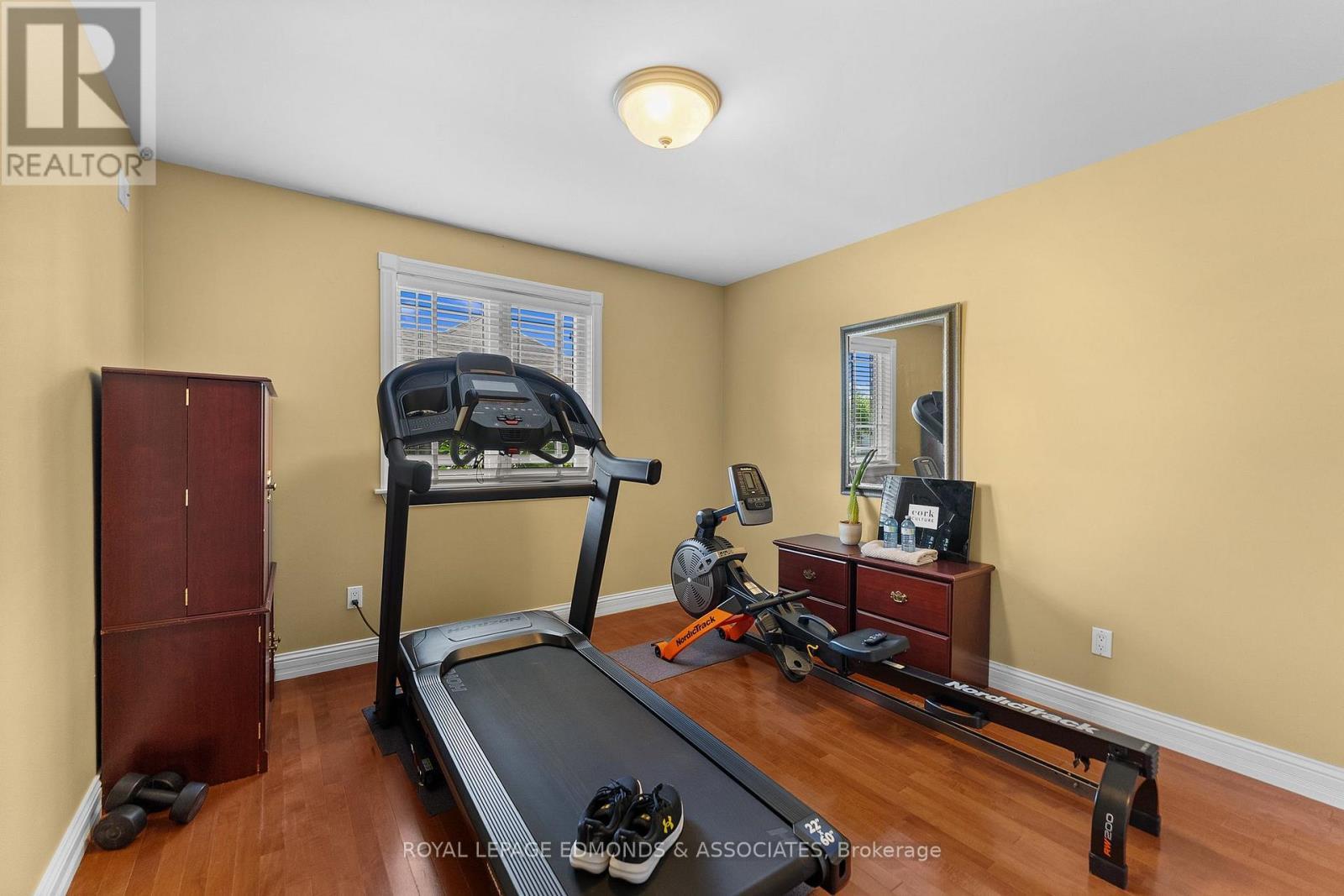 












162 PLEASANT VIEW DRIVE

,
Laurentian Valley,




Ontario
K8B1B8

