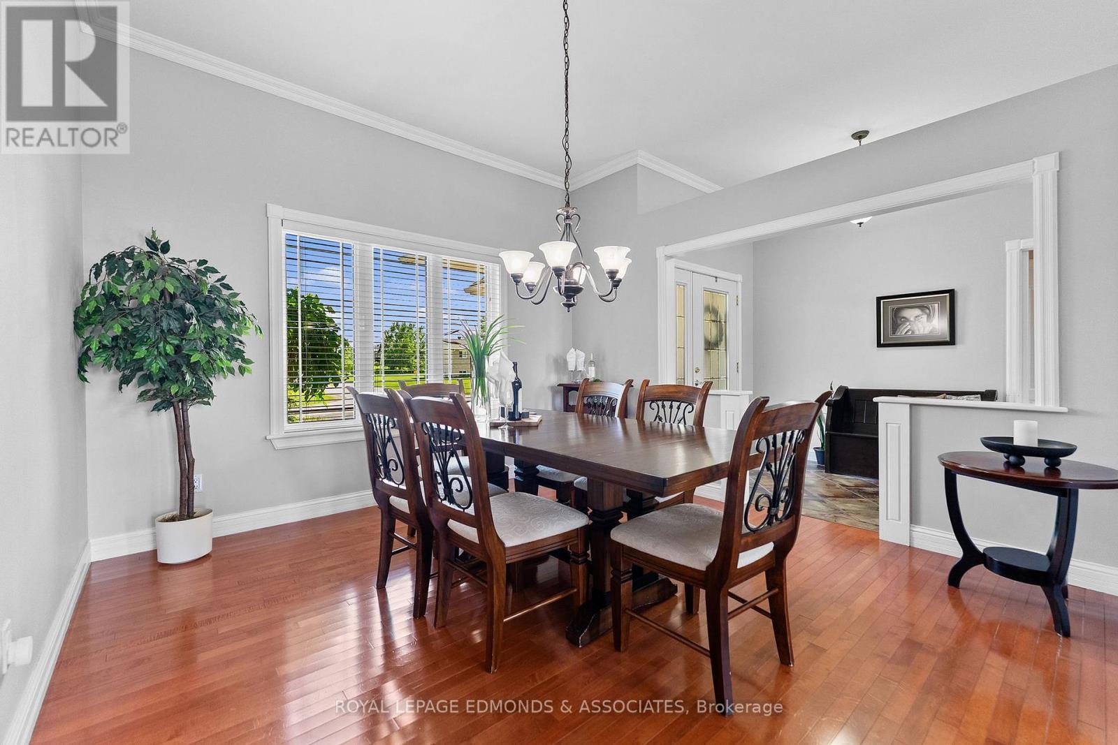 












162 PLEASANT VIEW DRIVE

,
Laurentian Valley,




Ontario
K8B1B8

