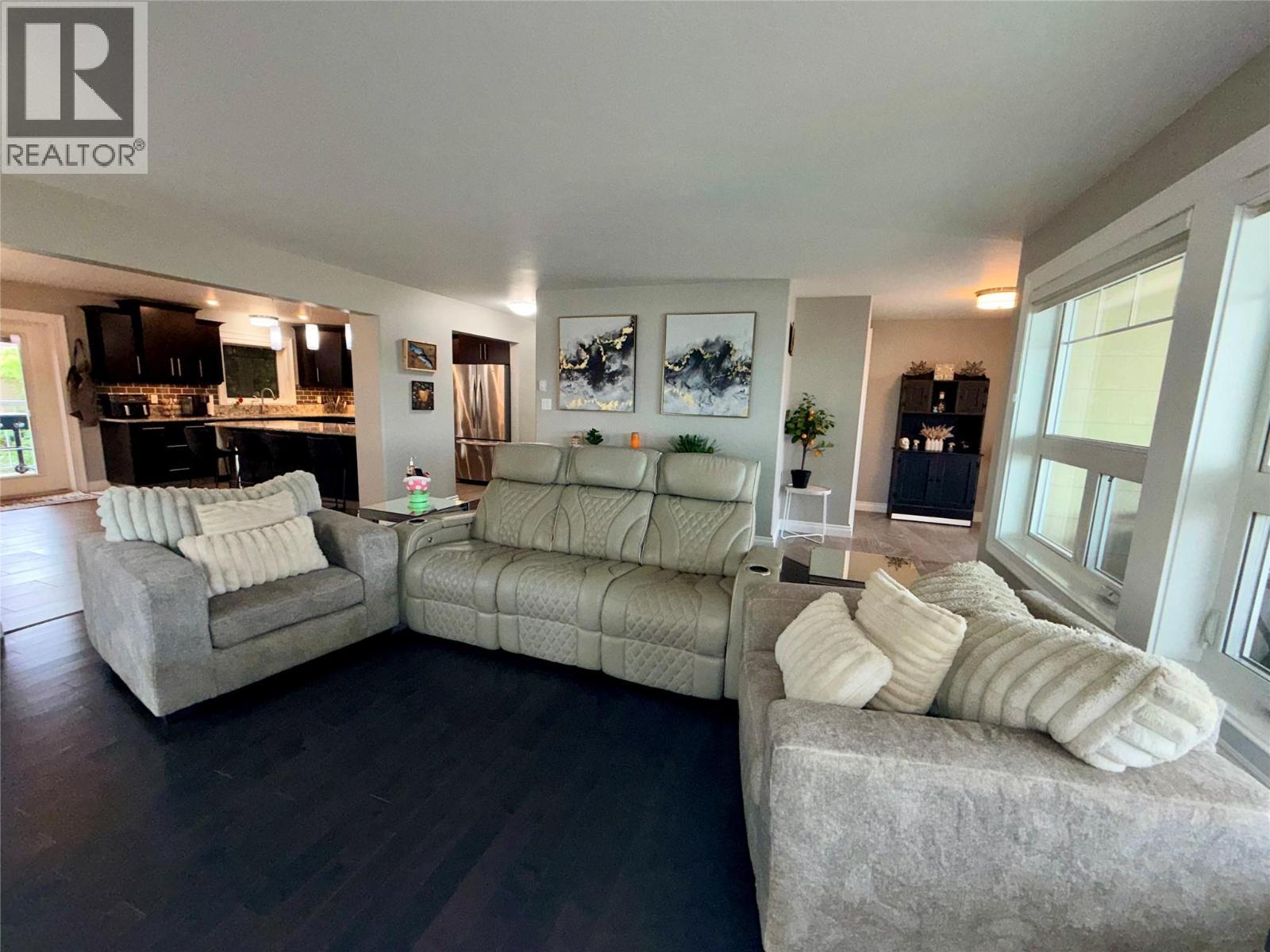 












1832 86 Avenue

,
Dawson Creek,




British Columbia
V1G0C8

