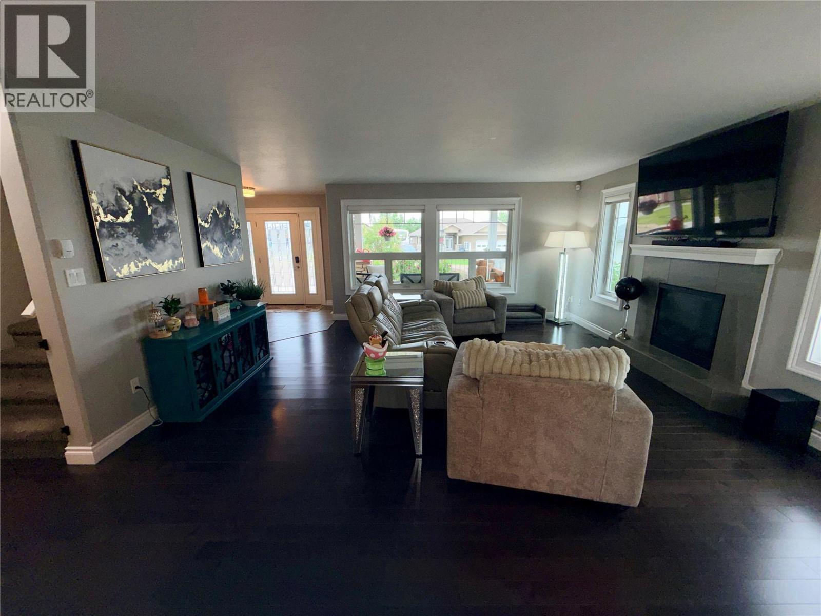 












1832 86 Avenue

,
Dawson Creek,




British Columbia
V1G0C8

