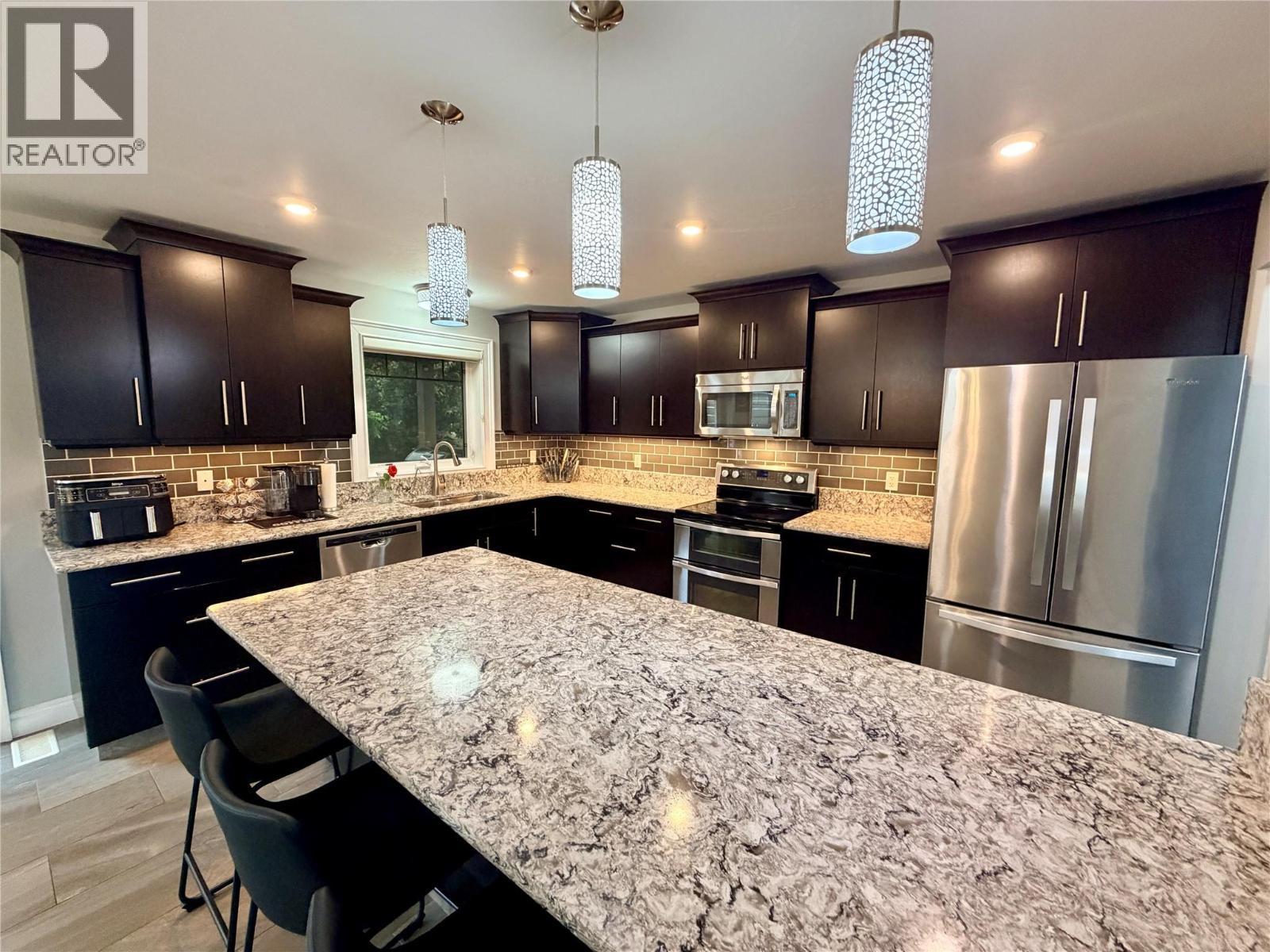 












1832 86 Avenue

,
Dawson Creek,




British Columbia
V1G0C8

