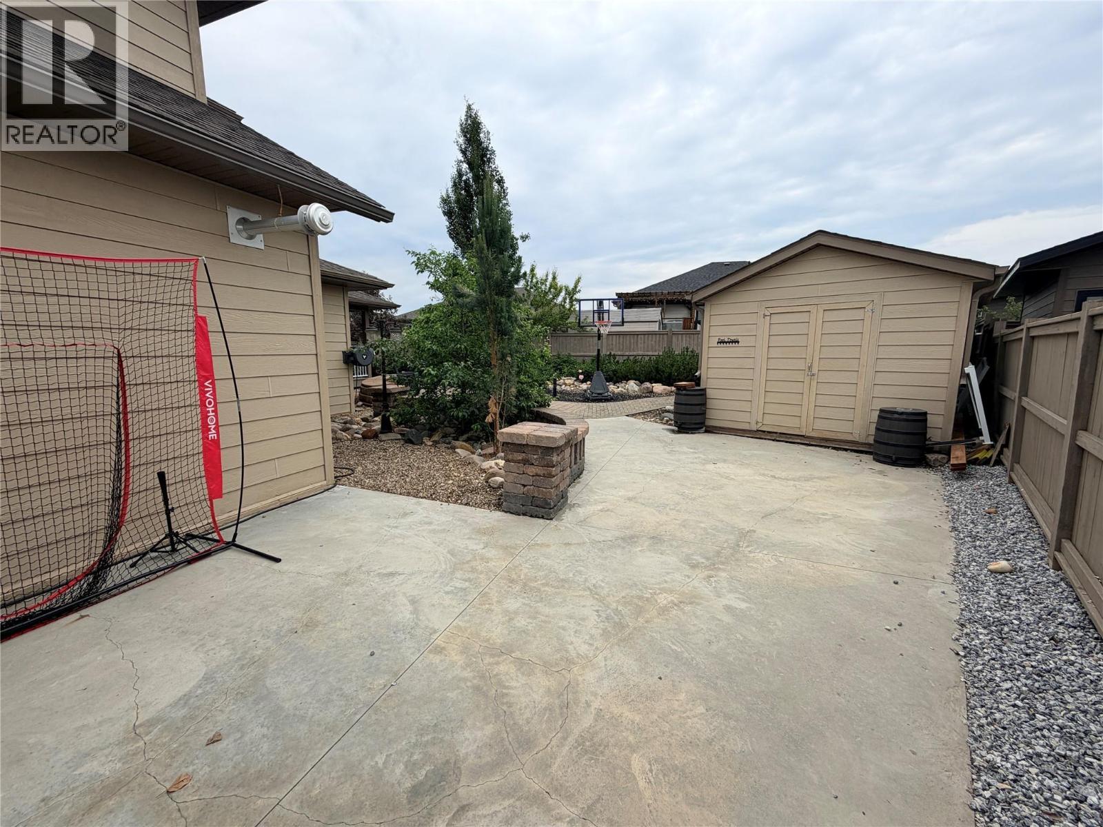 












1832 86 Avenue

,
Dawson Creek,




British Columbia
V1G0C8

