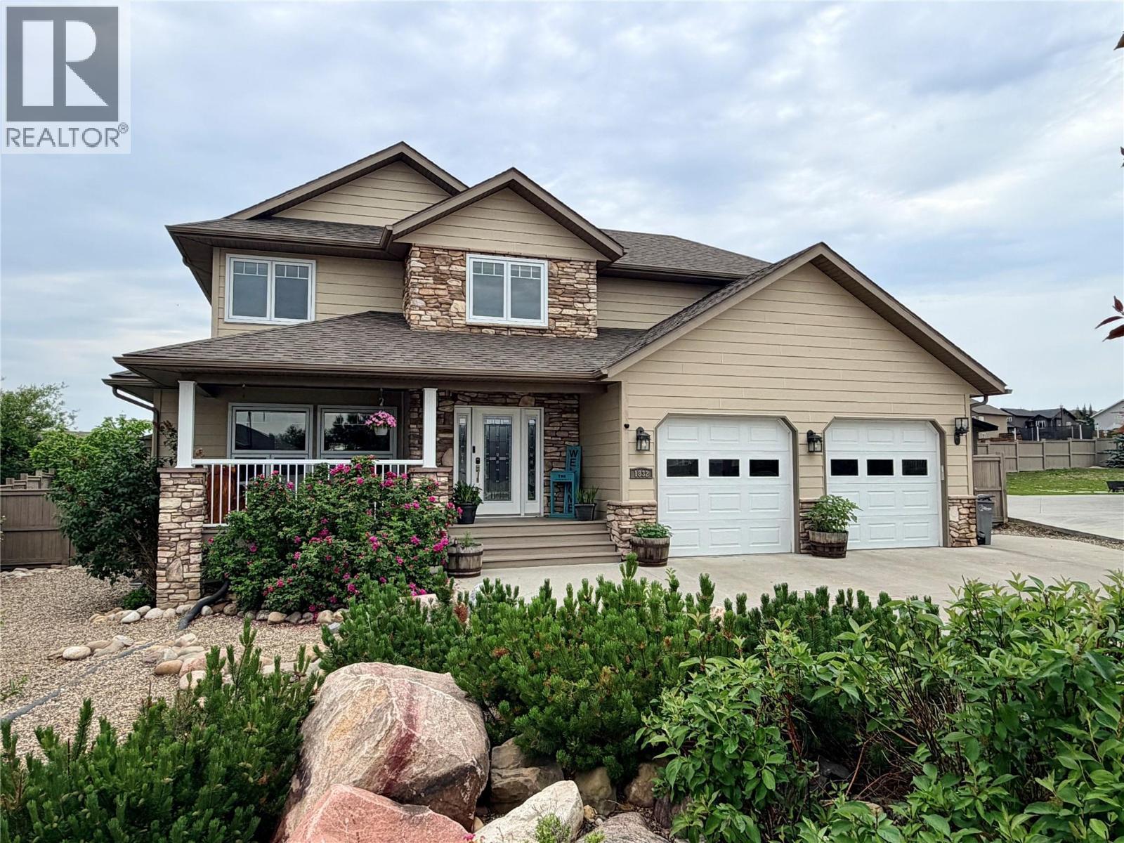 












1832 86 Avenue

,
Dawson Creek,




British Columbia
V1G0C8

