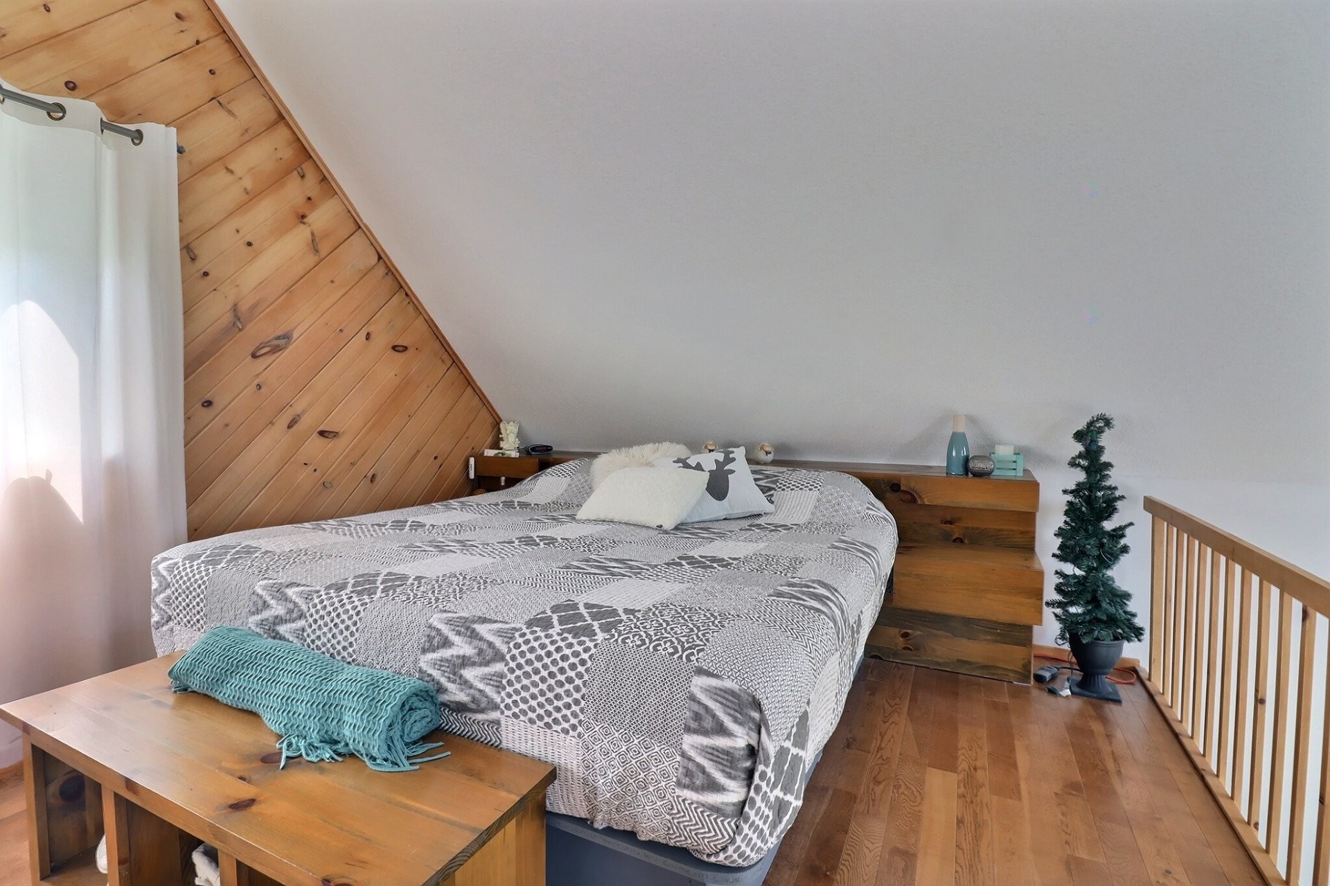 









57


Route du Valinouët

,
Saint-David-de-Falardeau,




QC
G0V1L0

