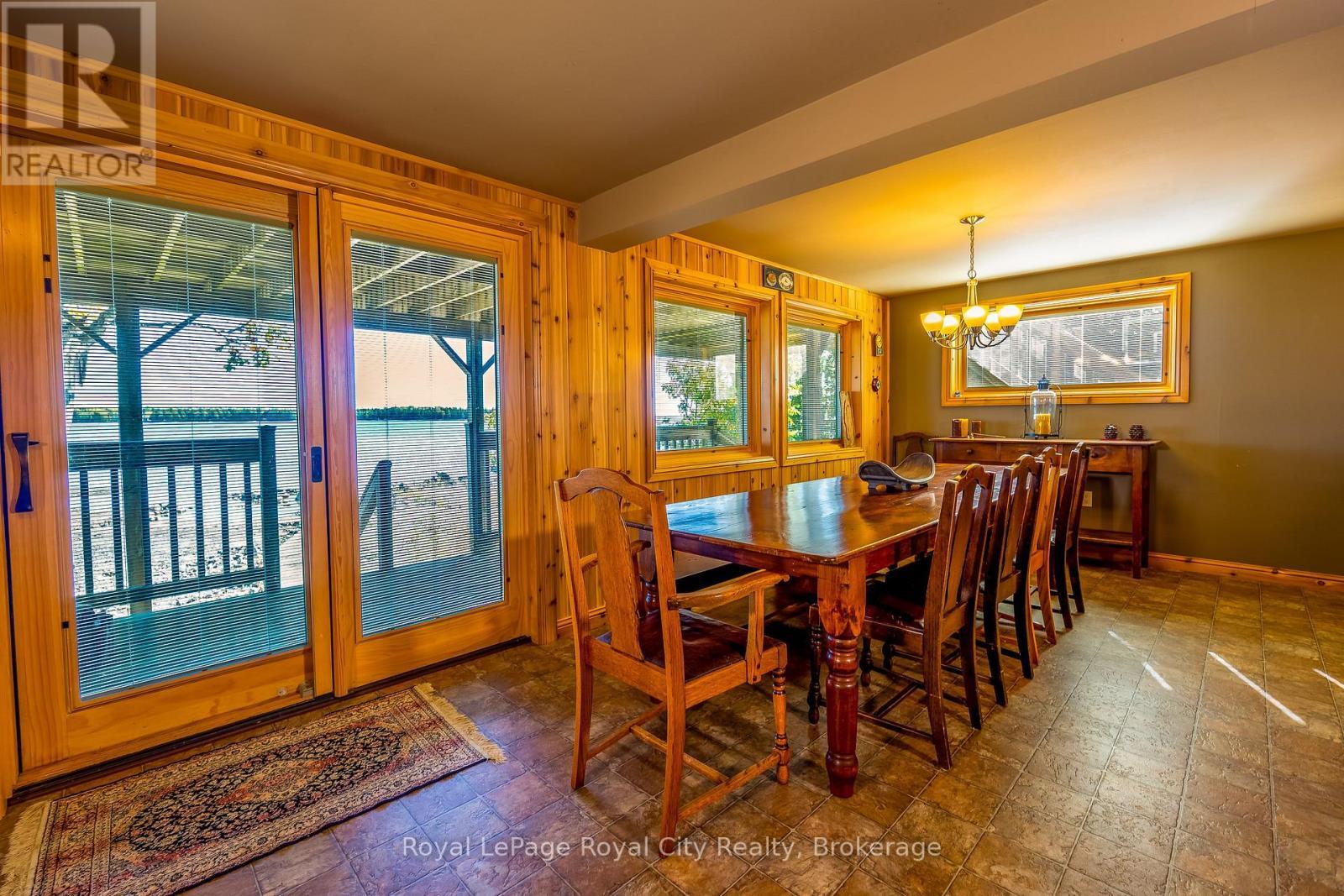 












584 WARNER BAY ROAD

,
Northern Bruce Peninsula,




Ontario
N0H2R0

