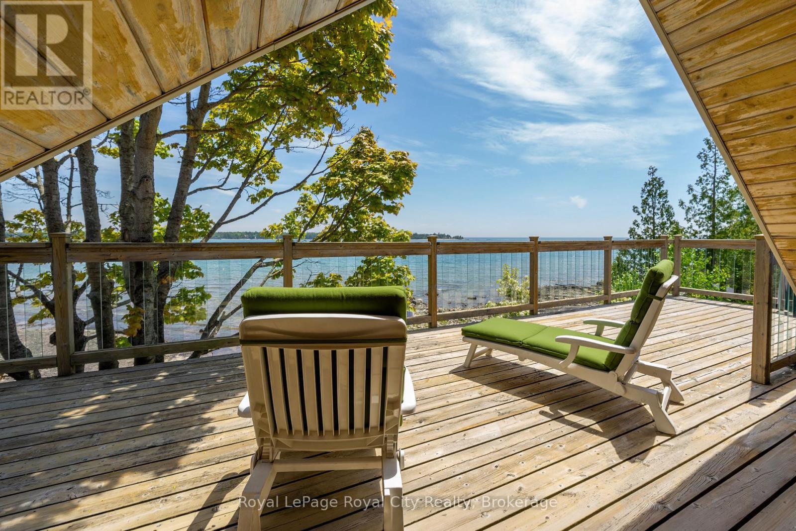 












584 WARNER BAY ROAD

,
Northern Bruce Peninsula,




Ontario
N0H2R0

