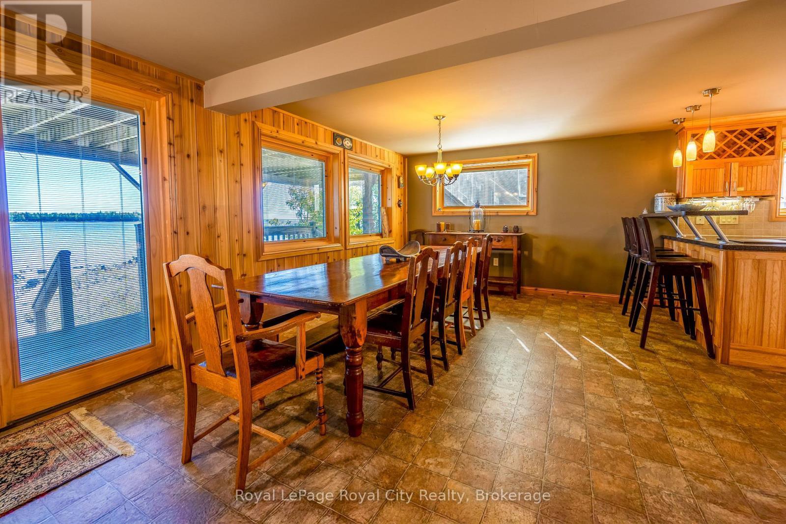 












584 WARNER BAY ROAD

,
Northern Bruce Peninsula,




Ontario
N0H2R0


