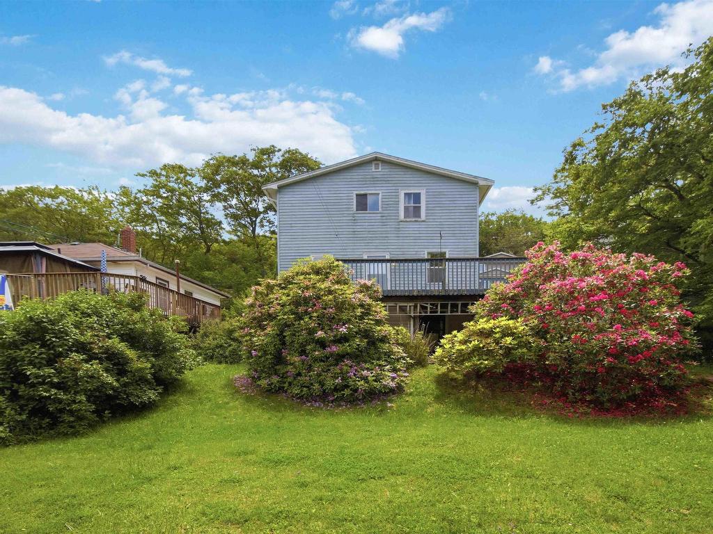 












20 Acorn Road

,
Spryfield,




NS
B3P 1G8

