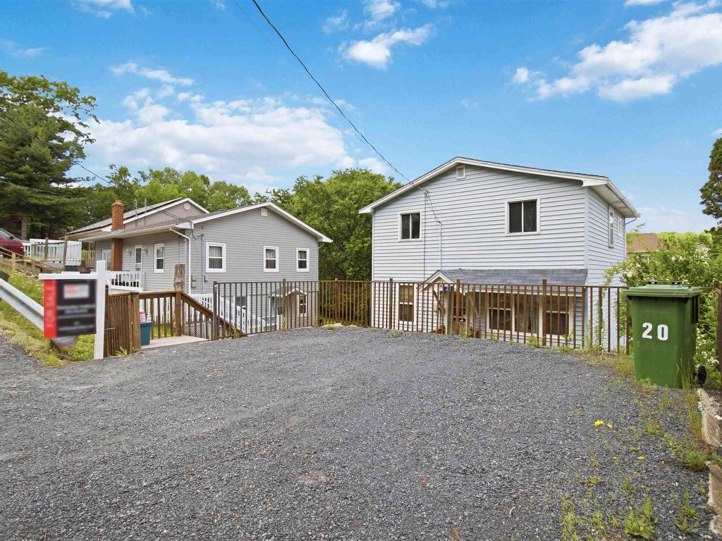 












20 Acorn Road

,
Spryfield,




NS
B3P 1G8

