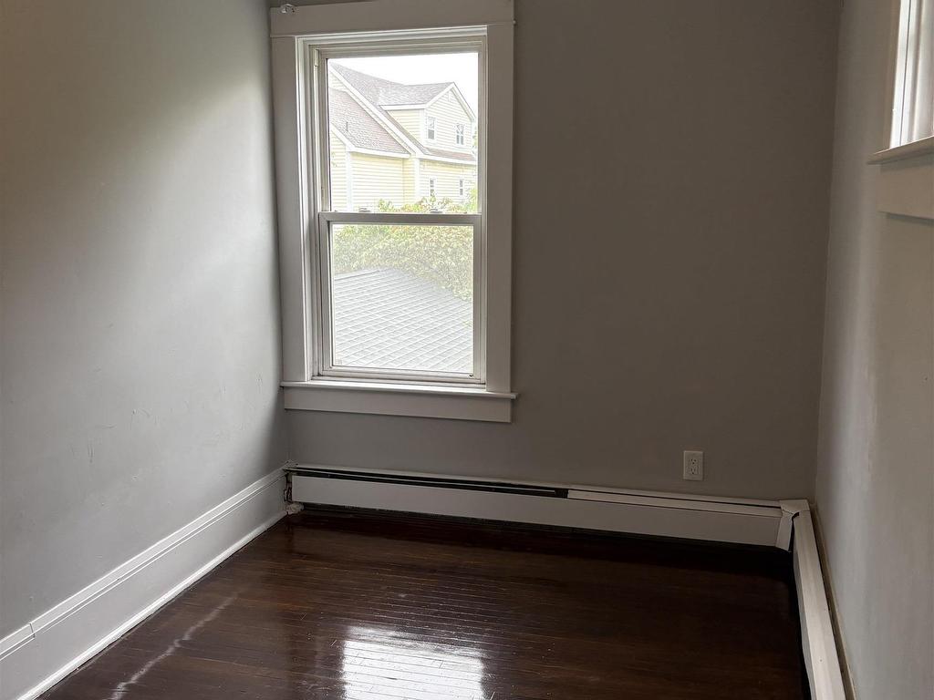 












167 Brunswick Street

,
Truro,




NS
B2N 2H7

