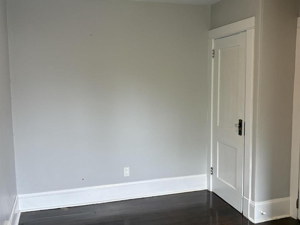 












167 Brunswick Street

,
Truro,




NS
B2N 2H7

