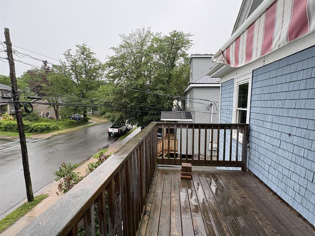 












167 Brunswick Street

,
Truro,




NS
B2N 2H7

