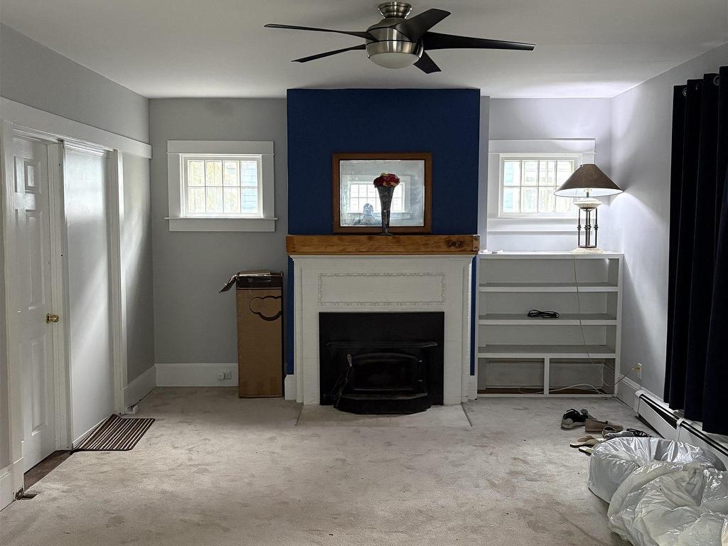 












167 Brunswick Street

,
Truro,




NS
B2N 2H7


