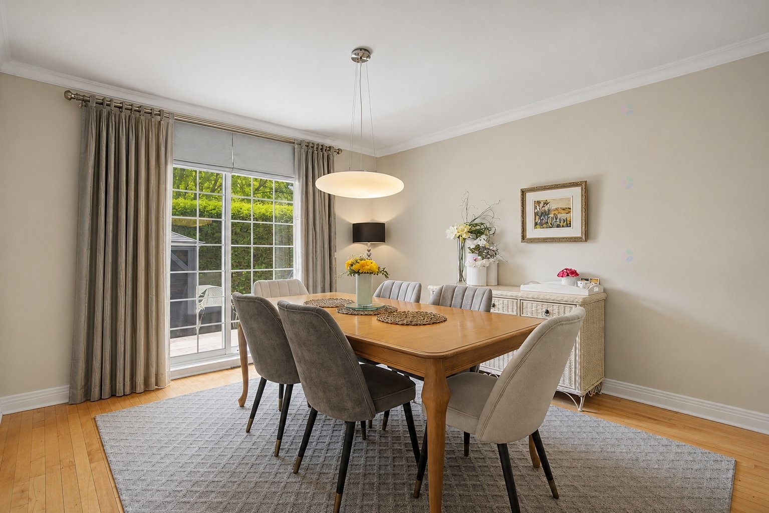 









1825


Rue de Bedford

,
Saint-Bruno-de-Montarville,




QC
J3V4A4

