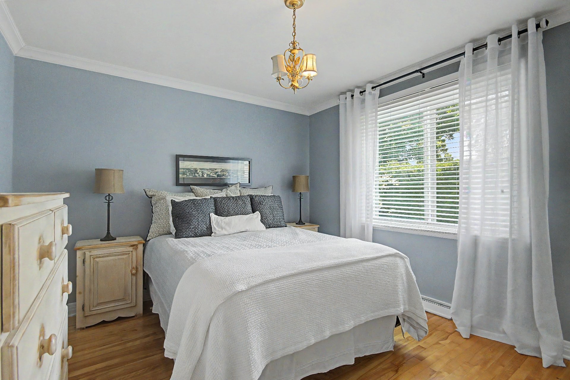 









1825


Rue de Bedford

,
Saint-Bruno-de-Montarville,




QC
J3V4A4

