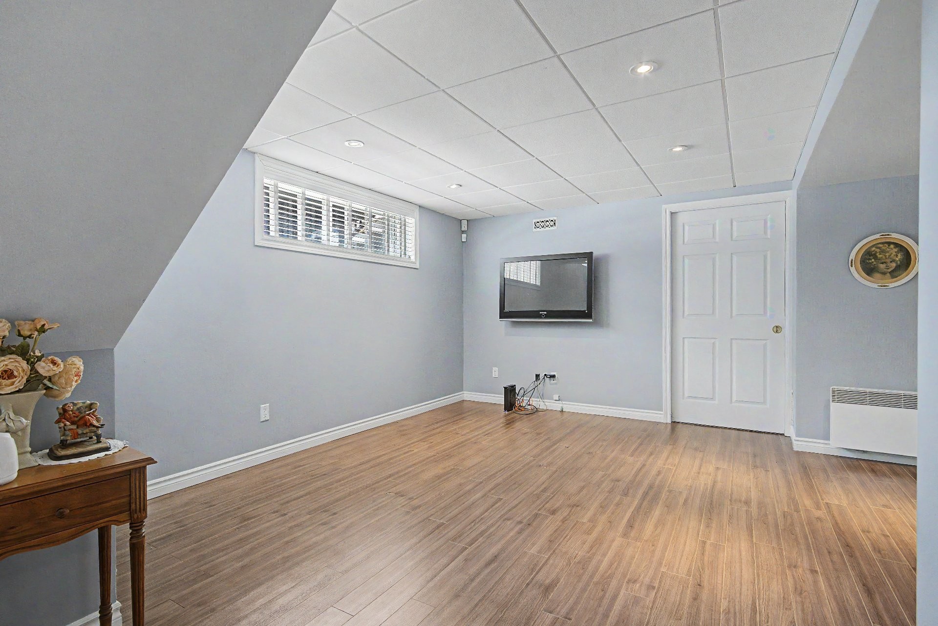 









1825


Rue de Bedford

,
Saint-Bruno-de-Montarville,




QC
J3V4A4

