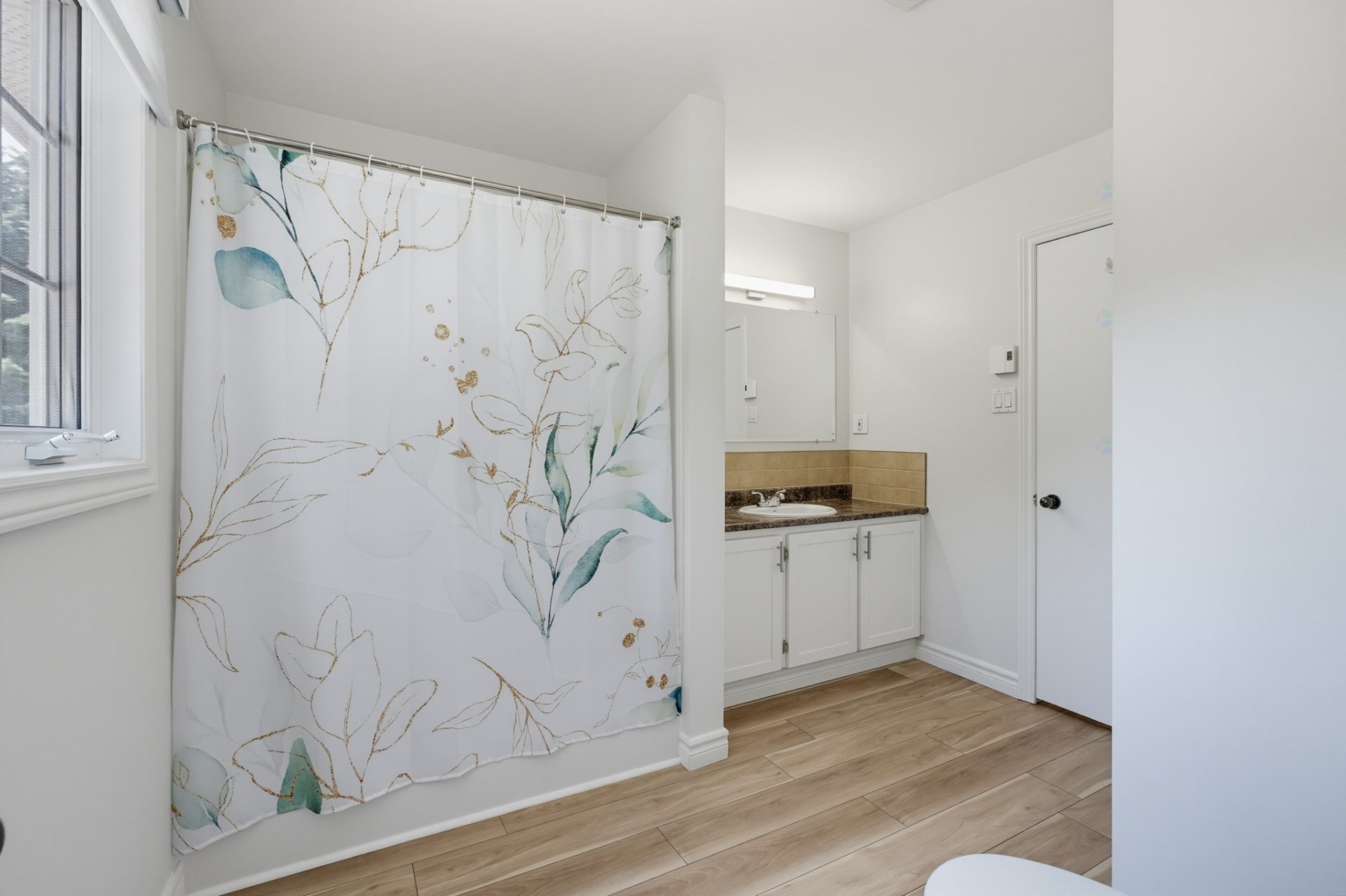 









201


Rue Bertrand

,
Gatineau (Buckingham),




QC
J8L3J4

