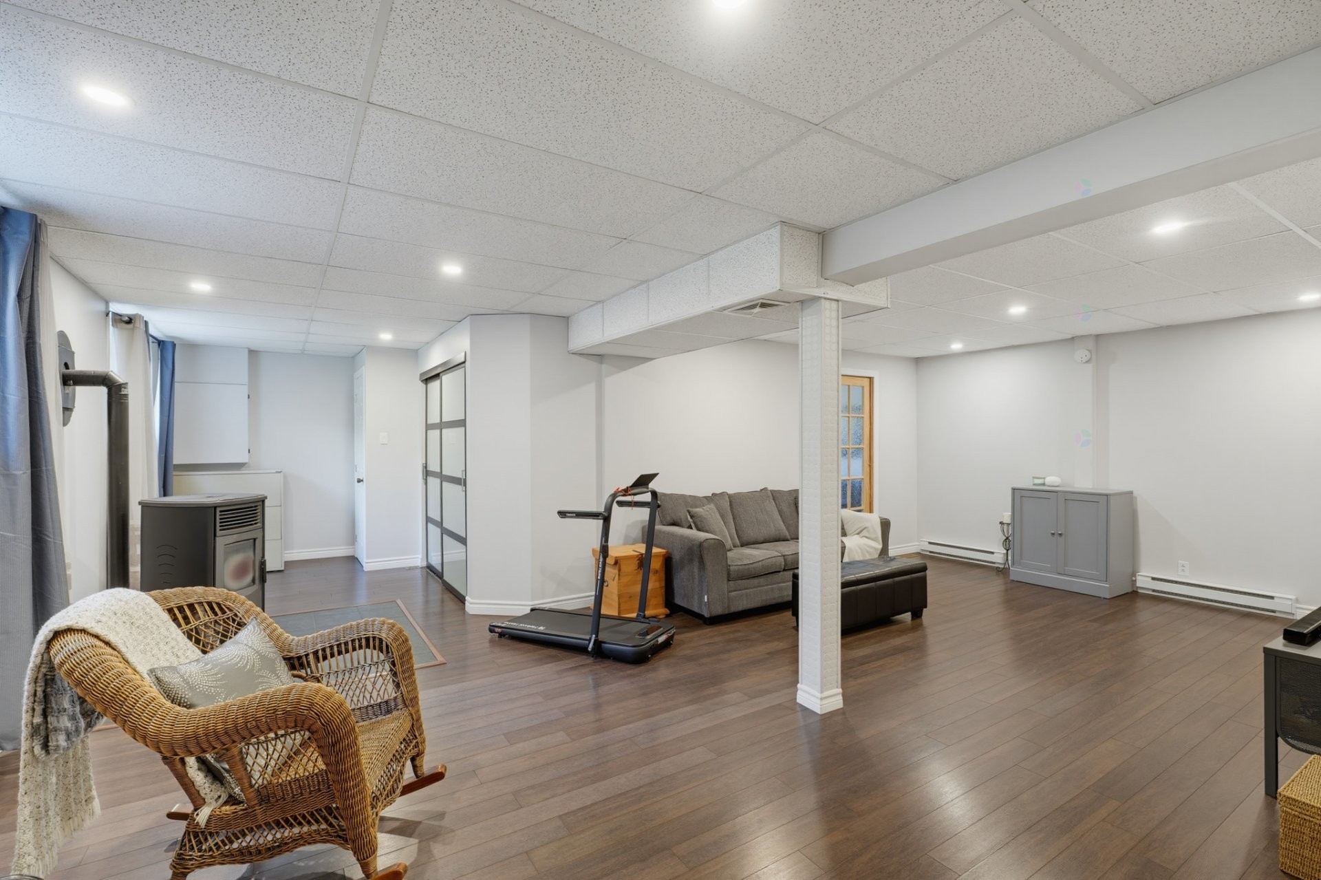 









201


Rue Bertrand

,
Gatineau (Buckingham),




QC
J8L3J4

