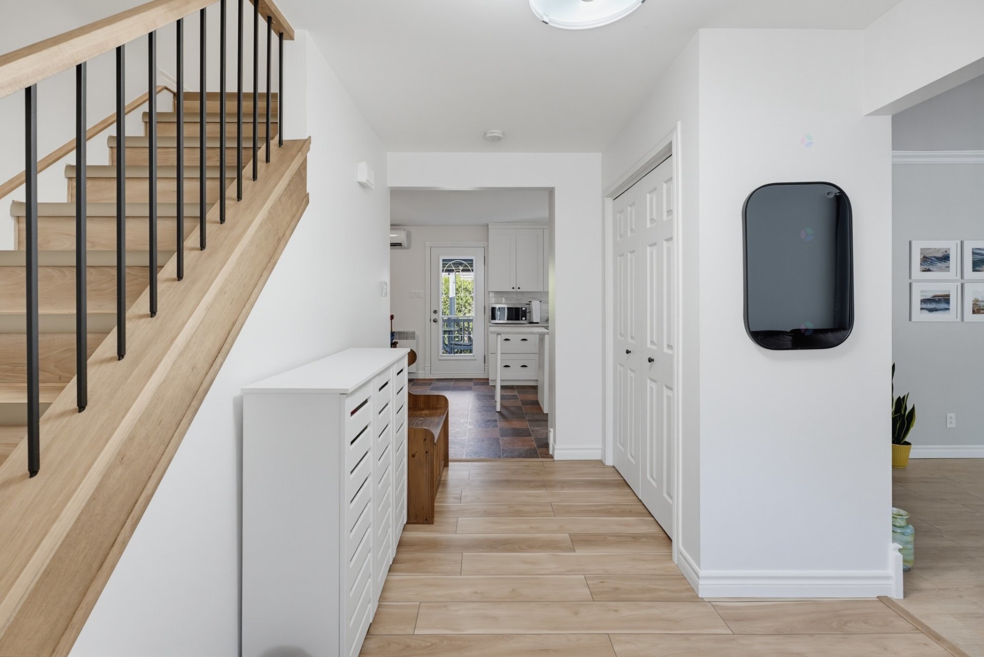 









201


Rue Bertrand

,
Gatineau (Buckingham),




QC
J8L3J4

