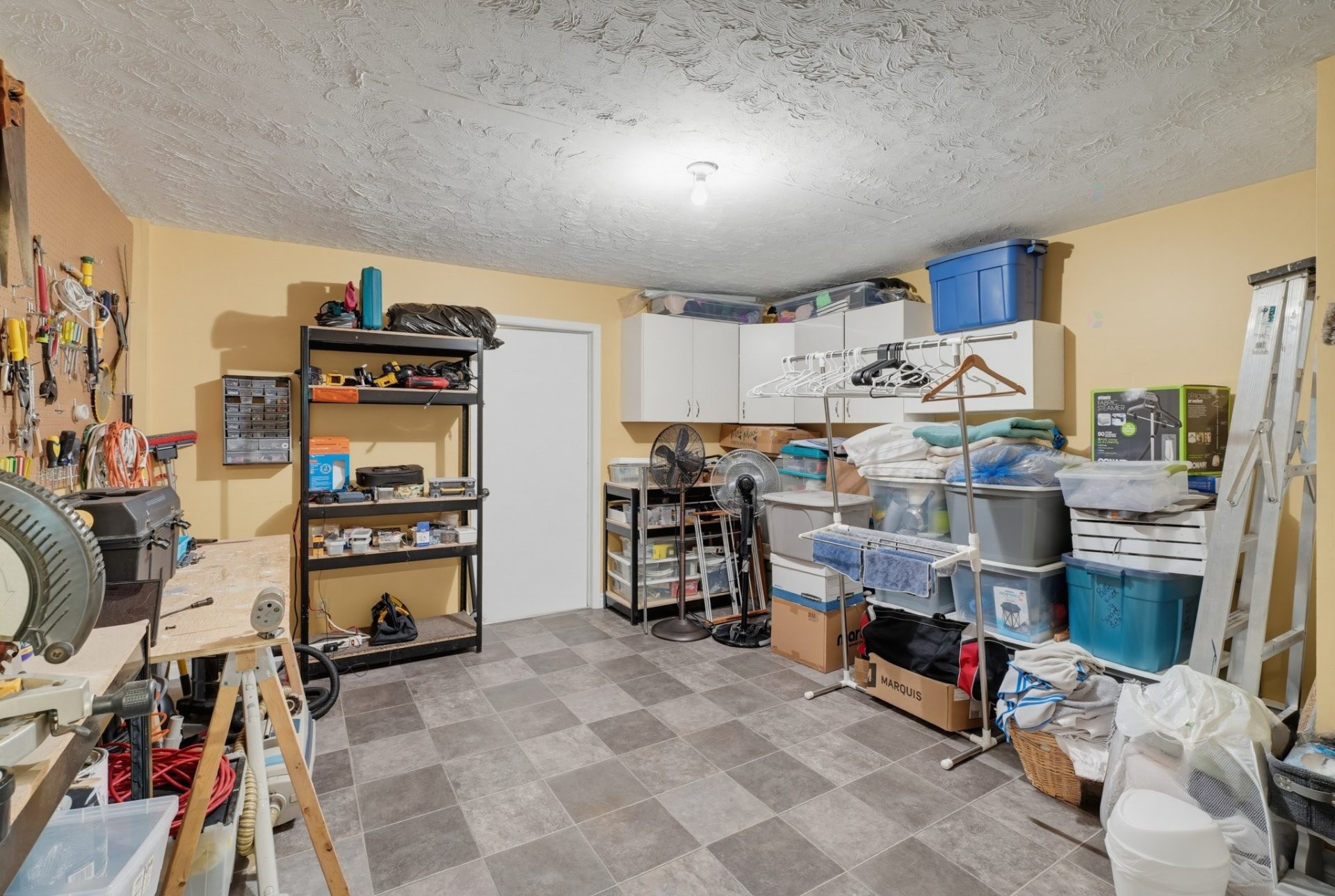 









201


Rue Bertrand

,
Gatineau (Buckingham),




QC
J8L3J4


