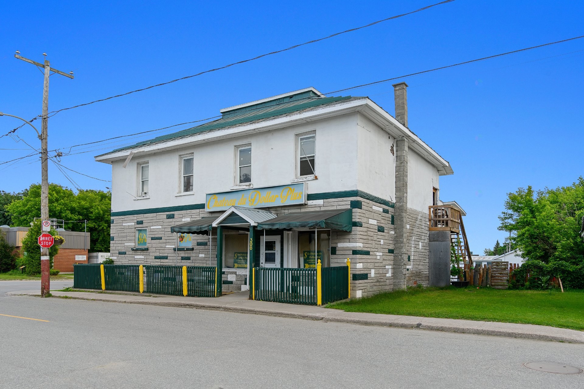 









306Z


Rue Main

,
Shawville,




QC
J0X2Y0

