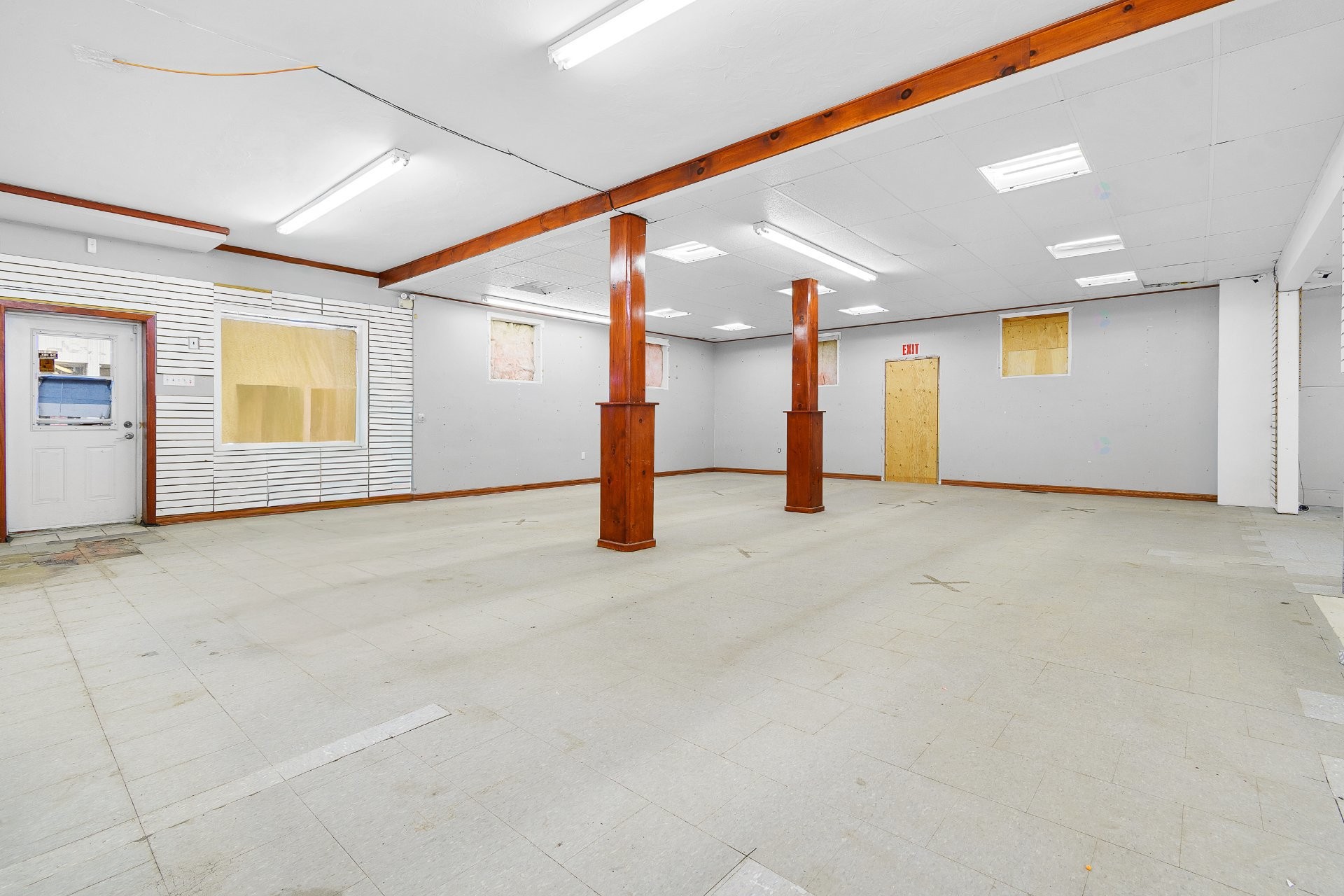 









306Z


Rue Main

,
Shawville,




QC
J0X2Y0

