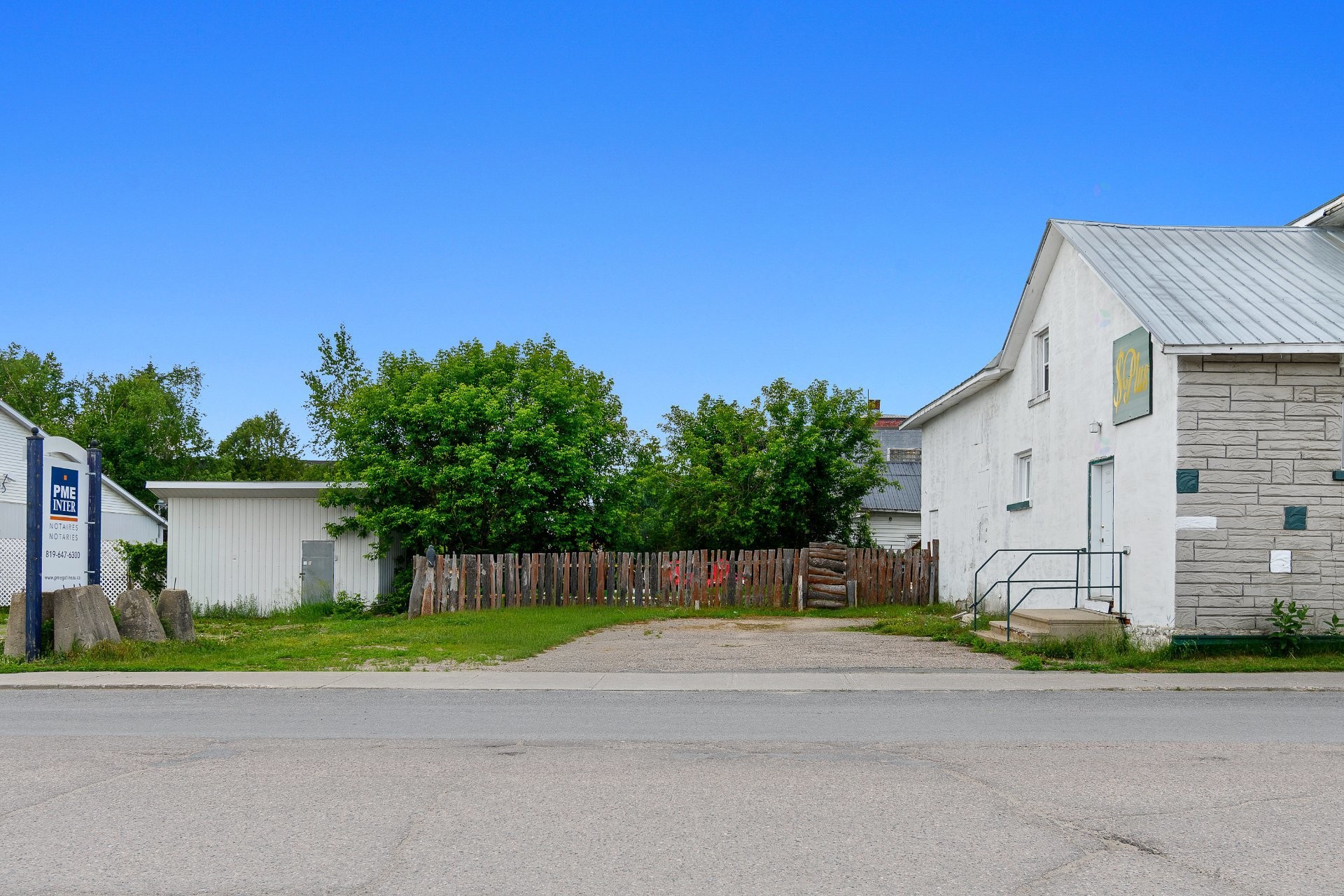 









306Z


Rue Main

,
Shawville,




QC
J0X2Y0

