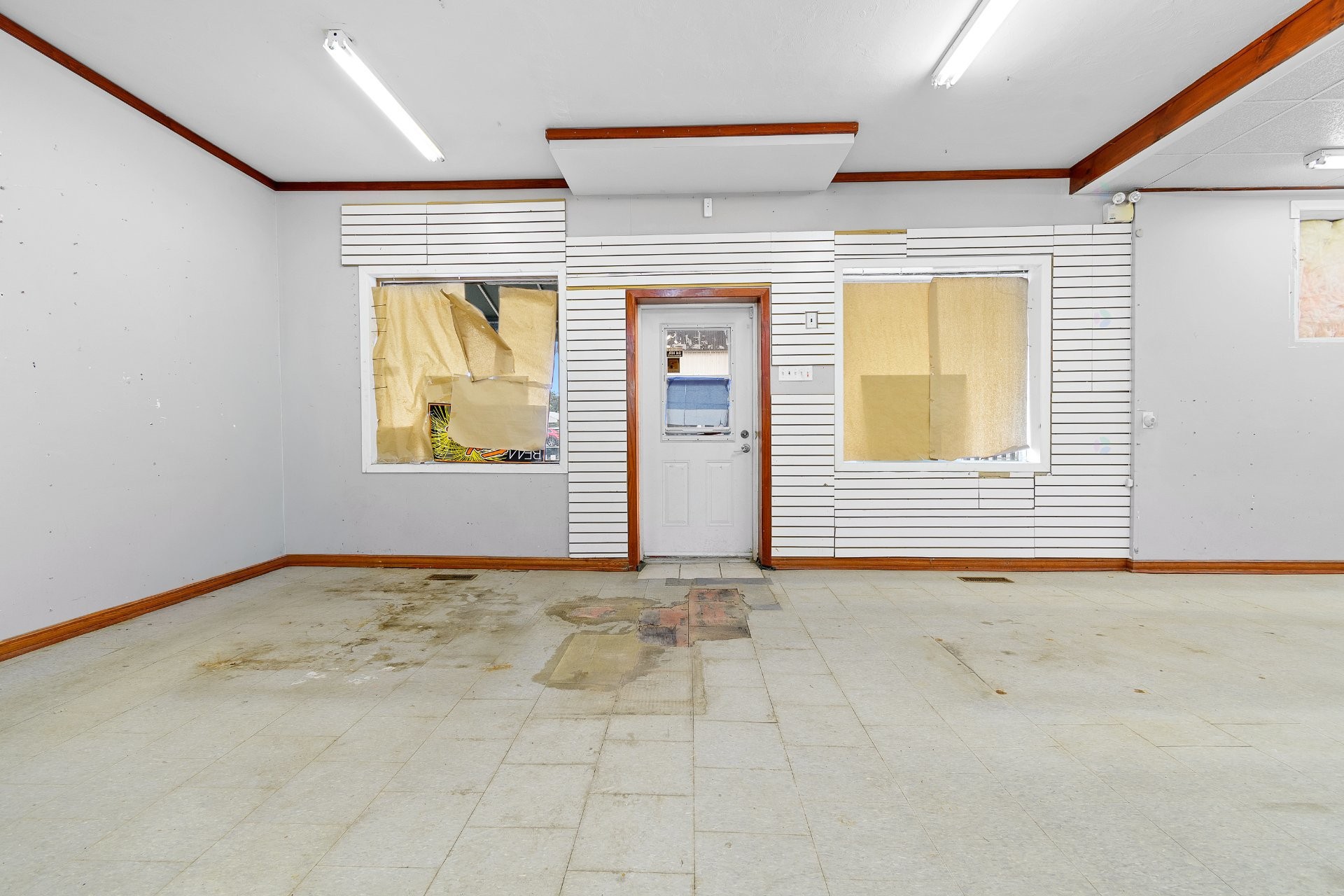 









306Z


Rue Main

,
Shawville,




QC
J0X2Y0

