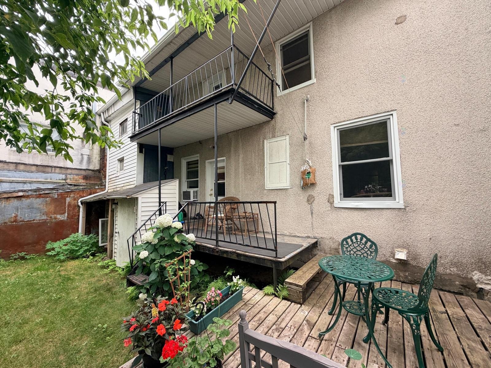 









157

 - 159


Rue Notre-Dame

,
L'Assomption,




QC
J5W3C9

