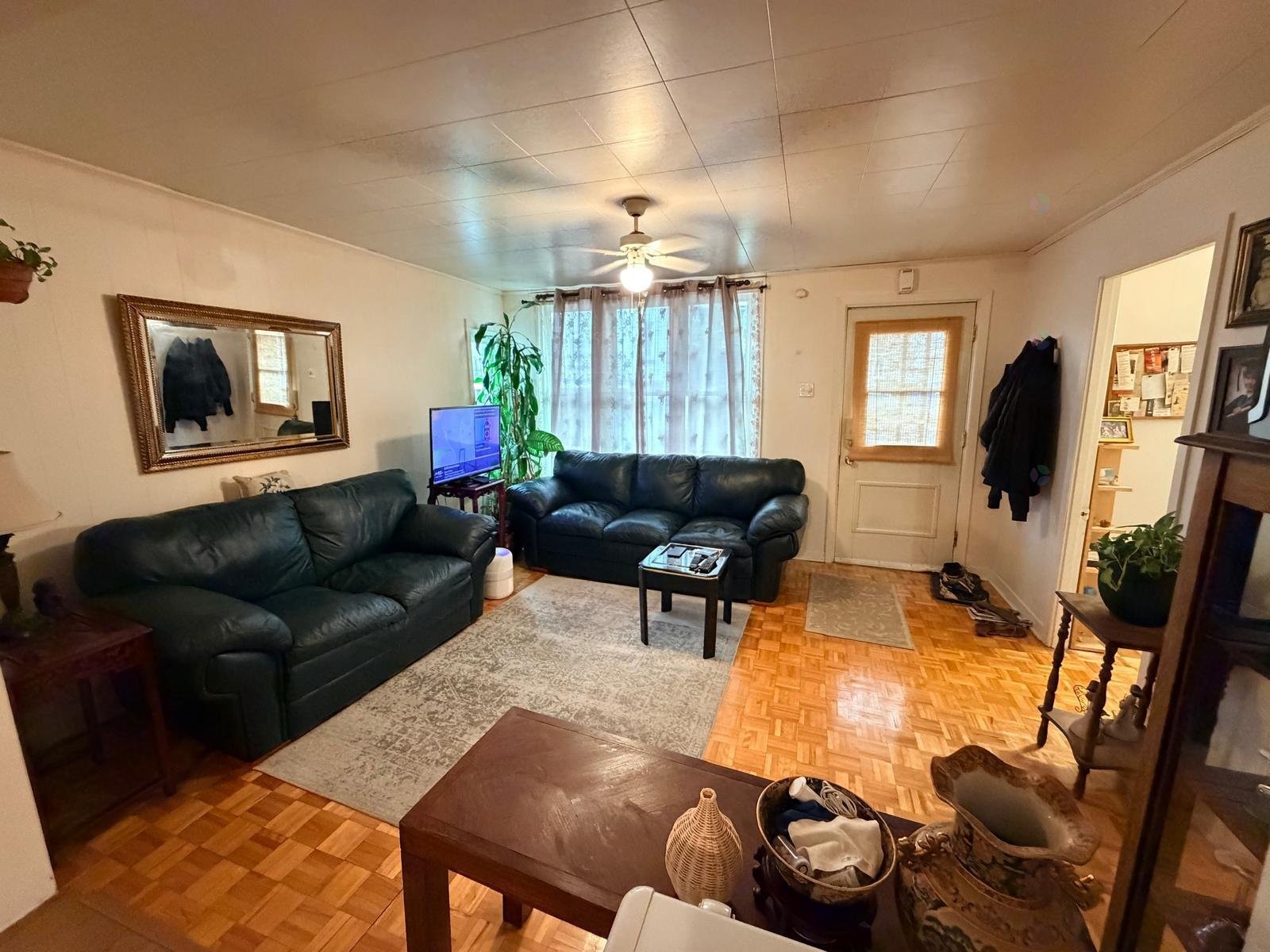 









157

 - 159


Rue Notre-Dame

,
L'Assomption,




QC
J5W3C9


