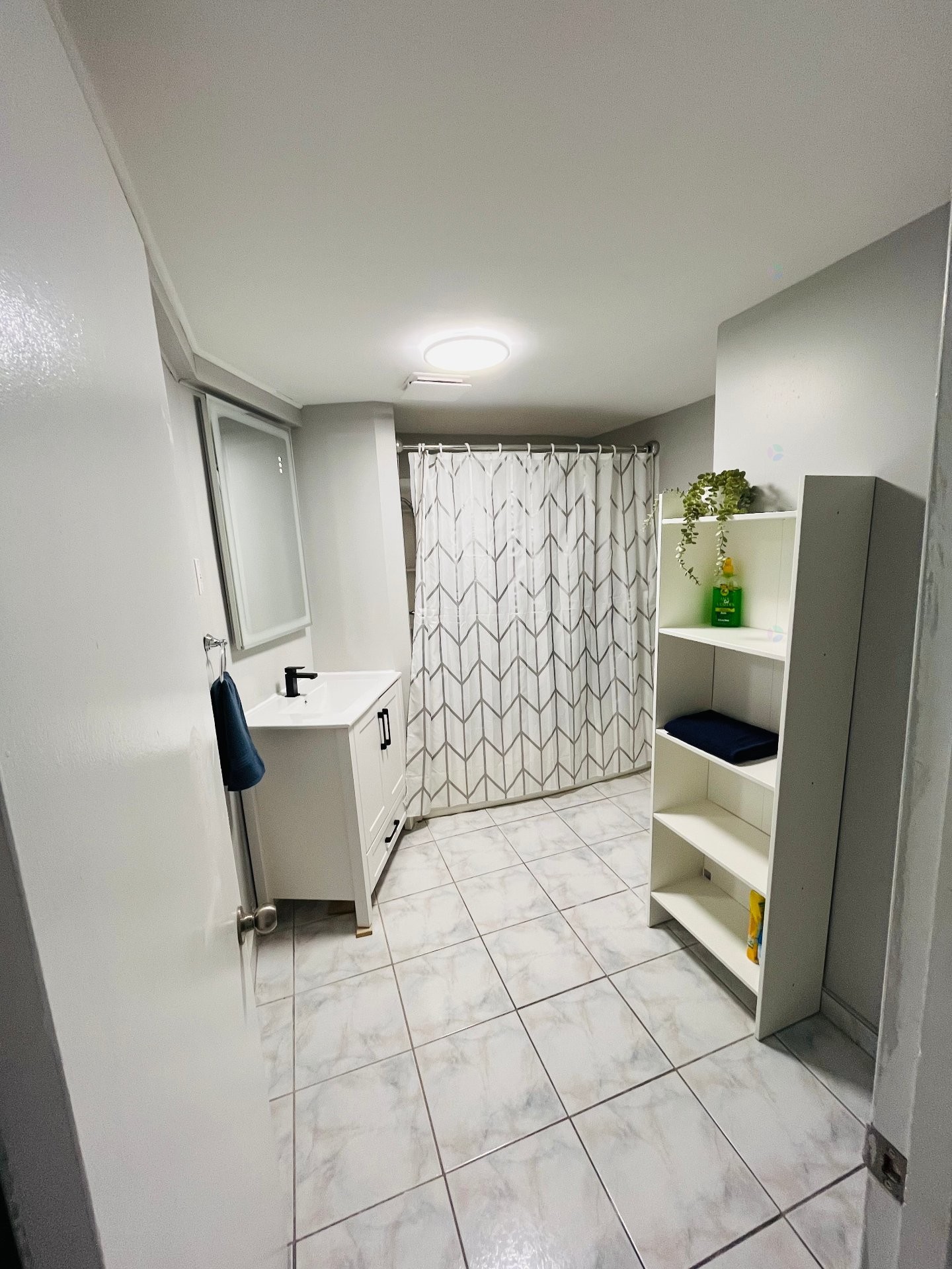 









157

 - 159


Rue Notre-Dame

,
L'Assomption,




QC
J5W3C9

