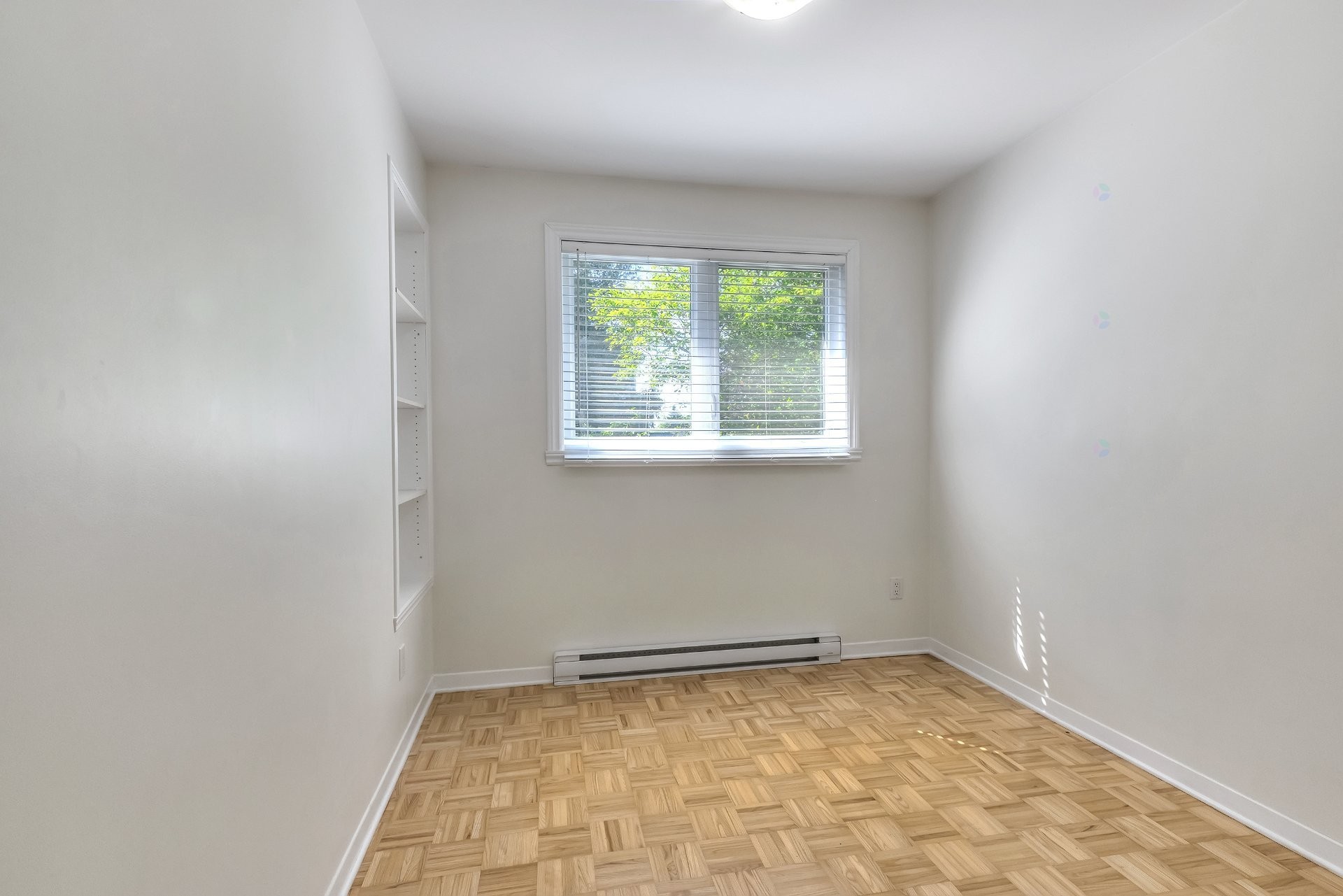 









3256


Rue Cherrier

,
Montréal (L'Île-Bizard/Sainte-Geneviève),




QC
H9C1E2

