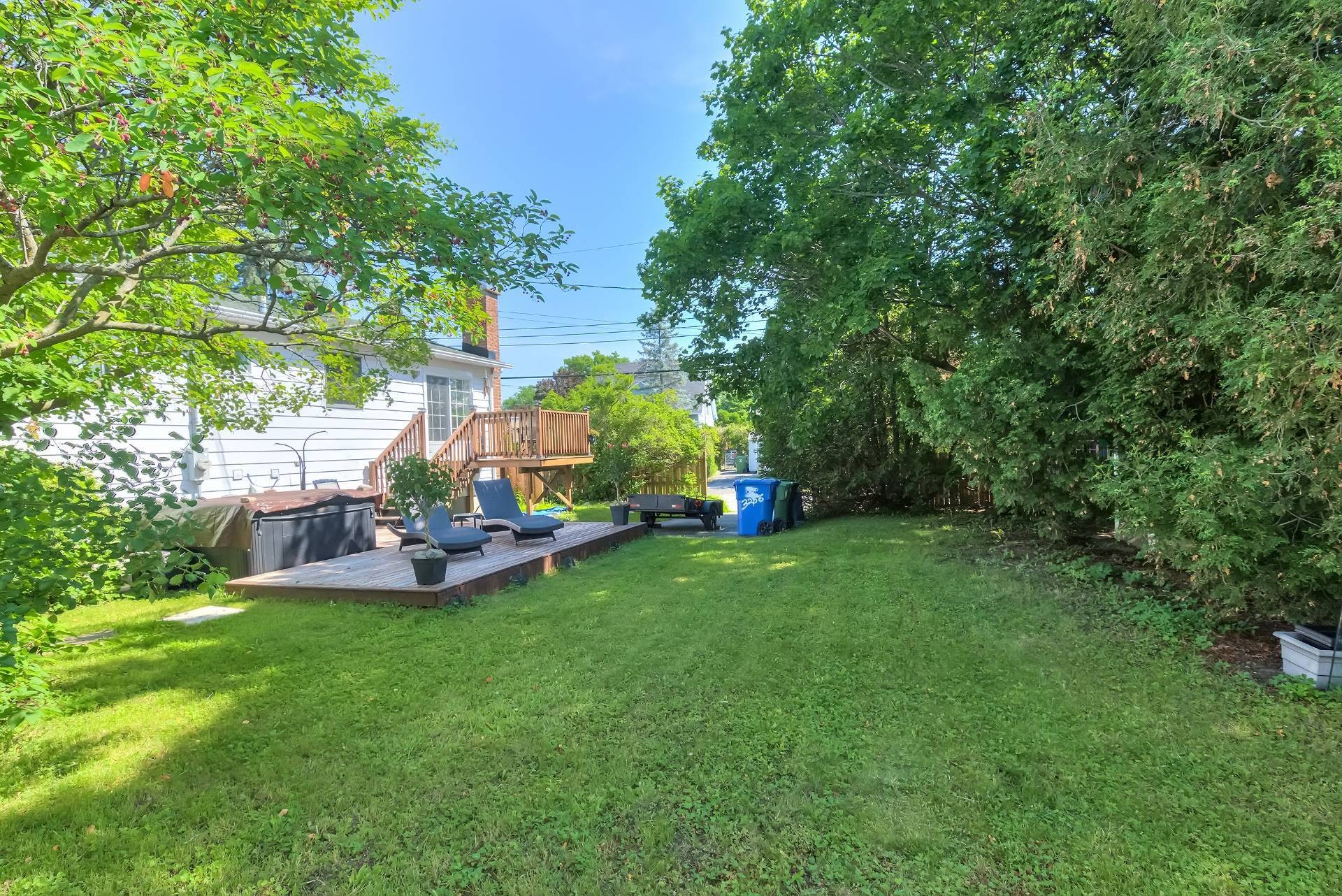 









3256


Rue Cherrier

,
Montréal (L'Île-Bizard/Sainte-Geneviève),




QC
H9C1E2


