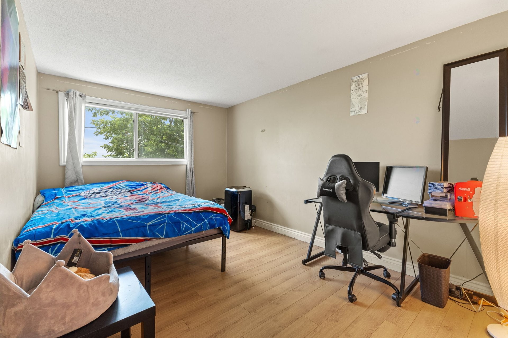 









53


Rue Conroy

,
Gatineau (Aylmer),




QC
J9H5L4

