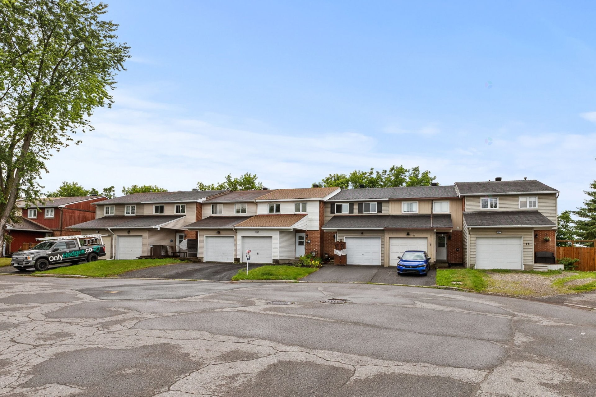 









53


Rue Conroy

,
Gatineau (Aylmer),




QC
J9H5L4

