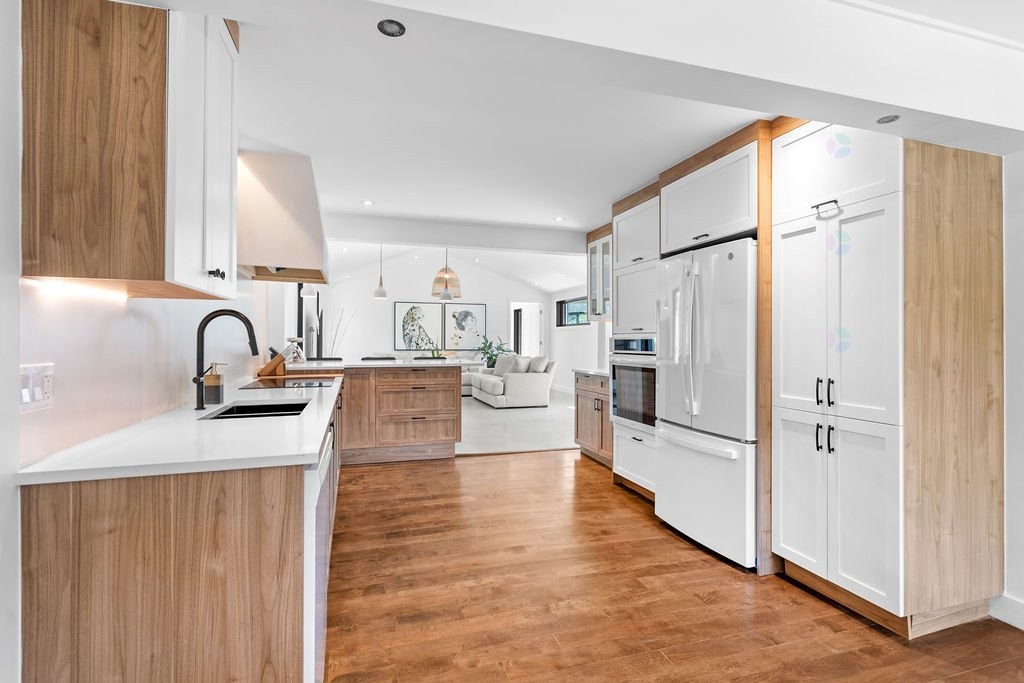 









76


465e Avenue

,
Saint-Hippolyte,




QC
J8A3E5

