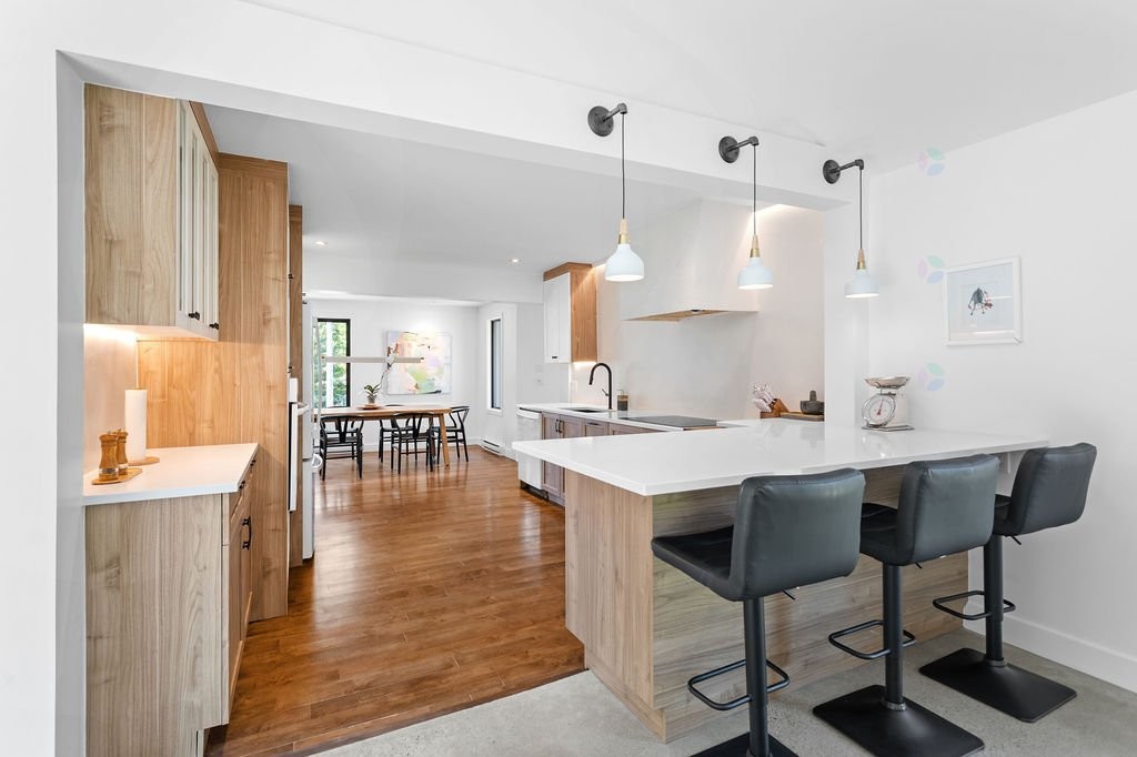 









76


465e Avenue

,
Saint-Hippolyte,




QC
J8A3E5

