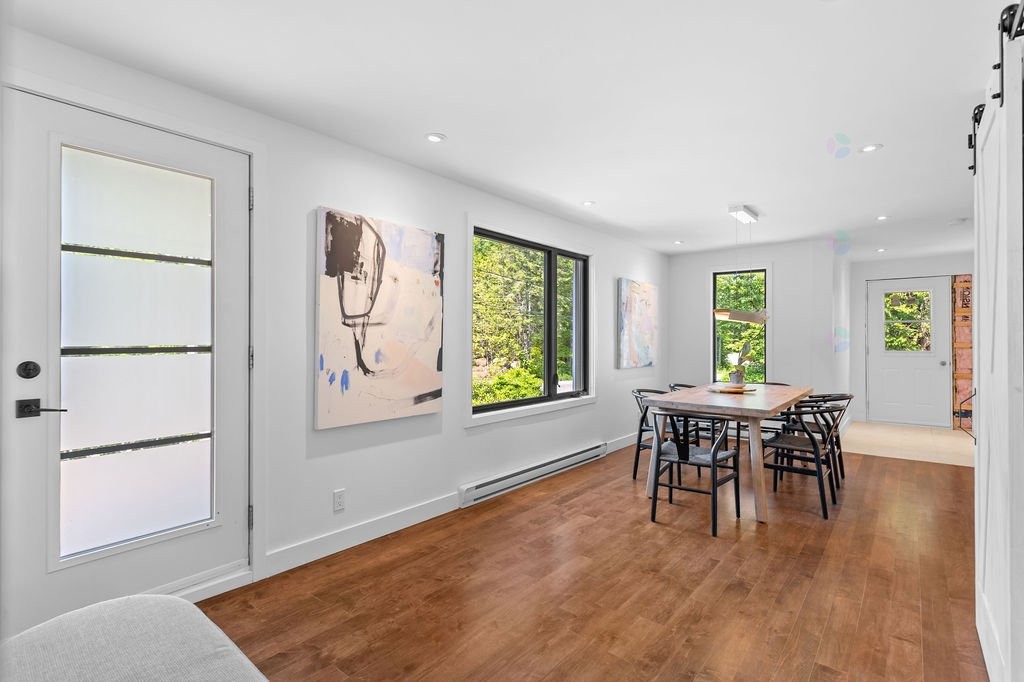 









76


465e Avenue

,
Saint-Hippolyte,




QC
J8A3E5

