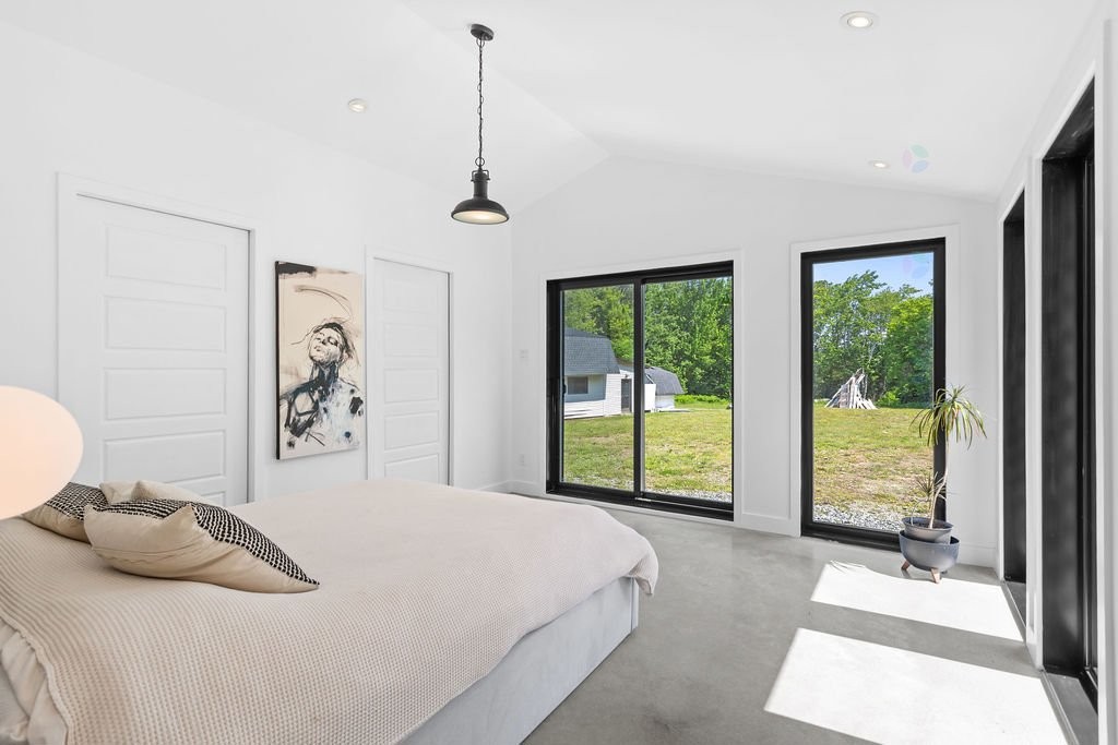 









76


465e Avenue

,
Saint-Hippolyte,




QC
J8A3E5

